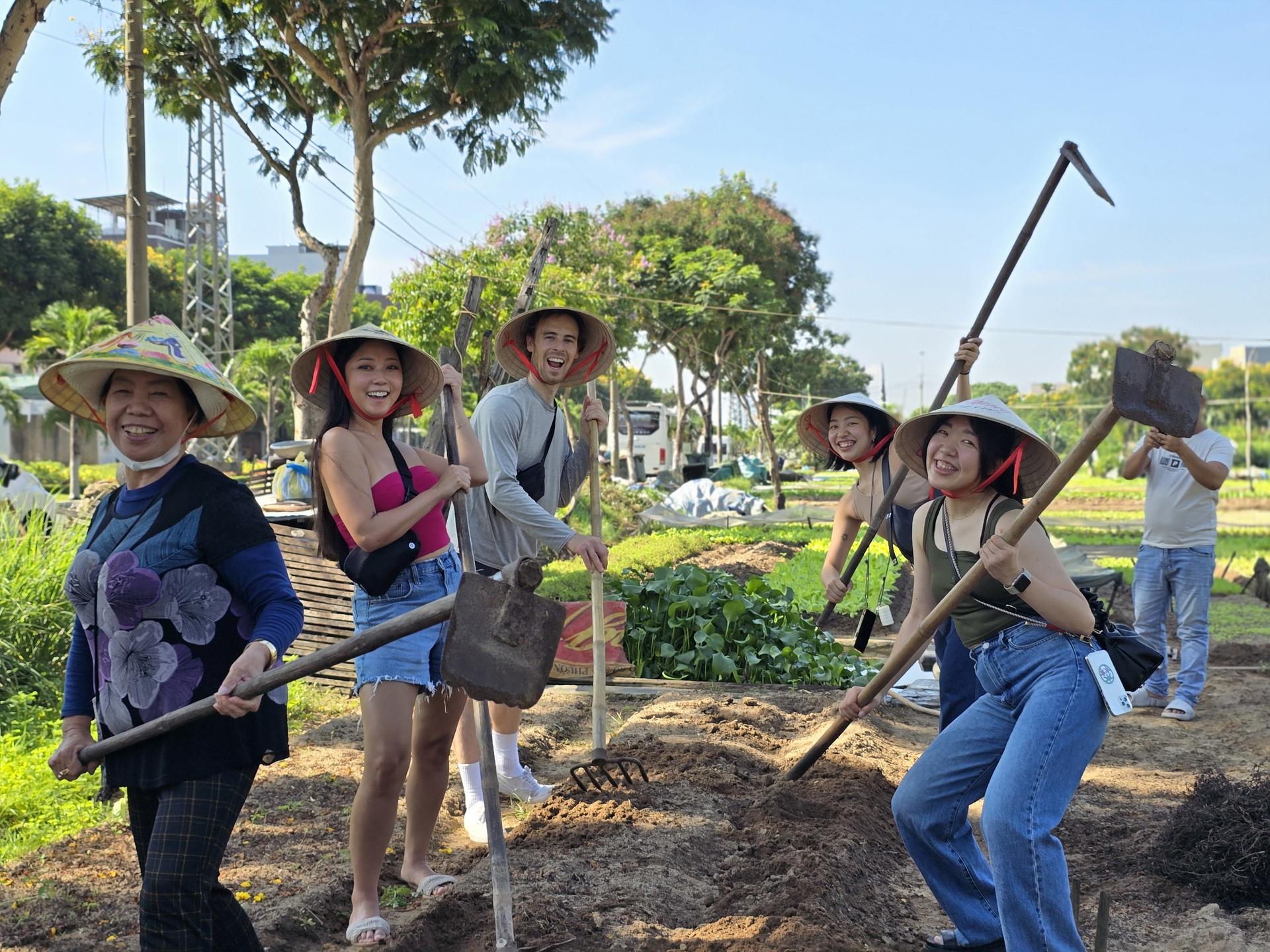 Da Nang Home Cooking Class - Thumbnail 8