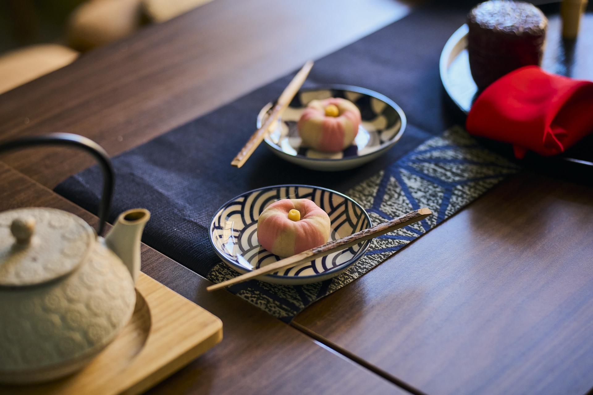 Tokyo: Tea Ceremony & Japanese Traditional Sweets - Thumbnail 3