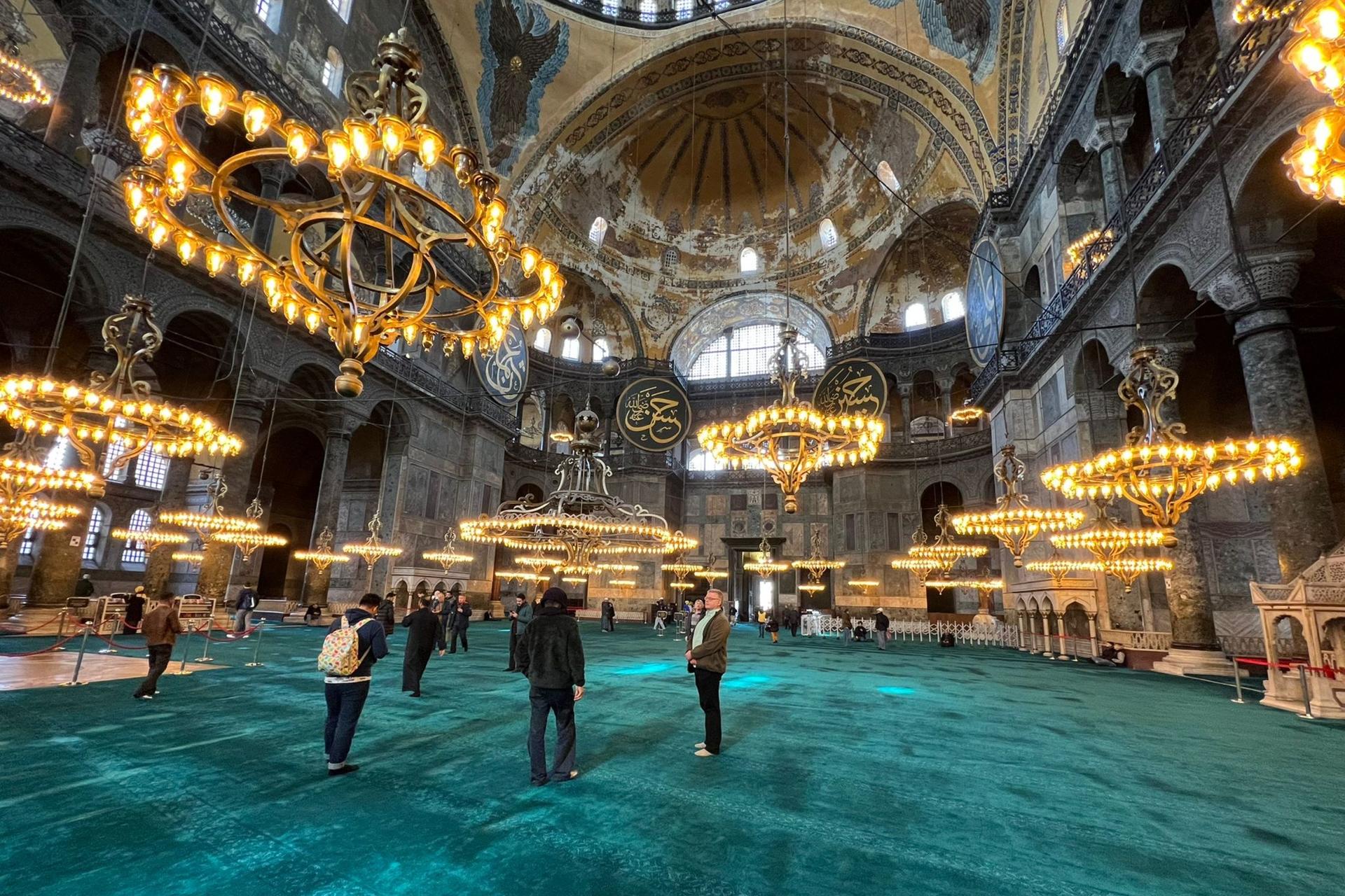 Istanbul Hagia Sophia & Blue Mosque Half-Day Small Group Tour - Thumbnail 7