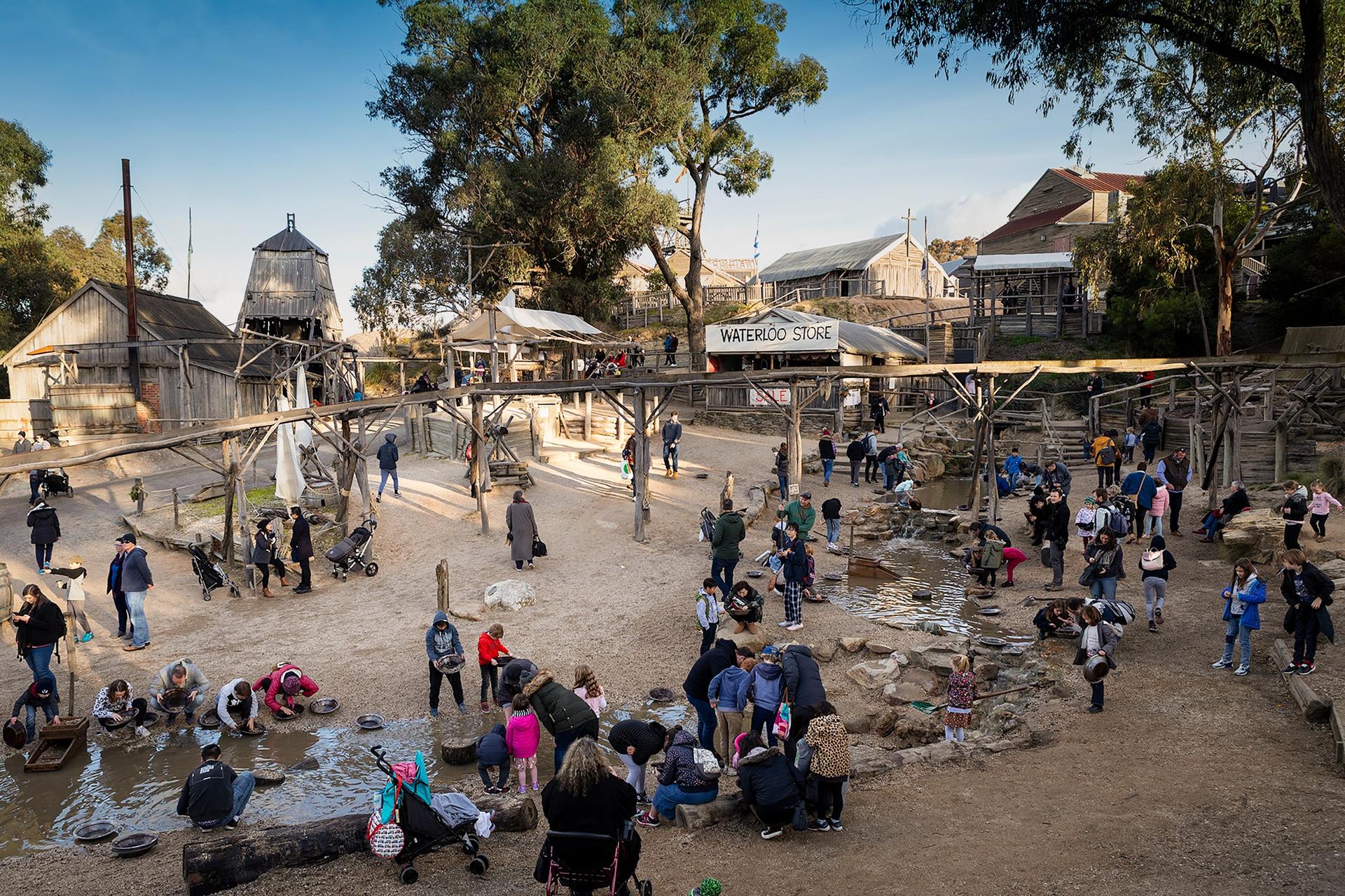Sovereign Hill, Melbourne Skydeck & Botanical Gardens Day Tour - Thumbnail 4