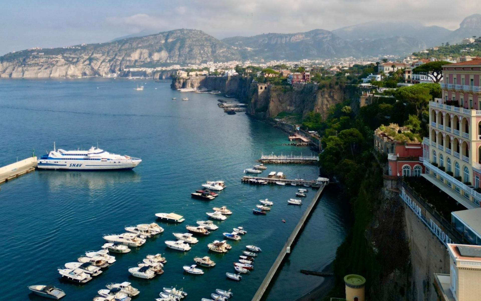 Sorrento - Capri Ferry Ticket - Thumbnail 3