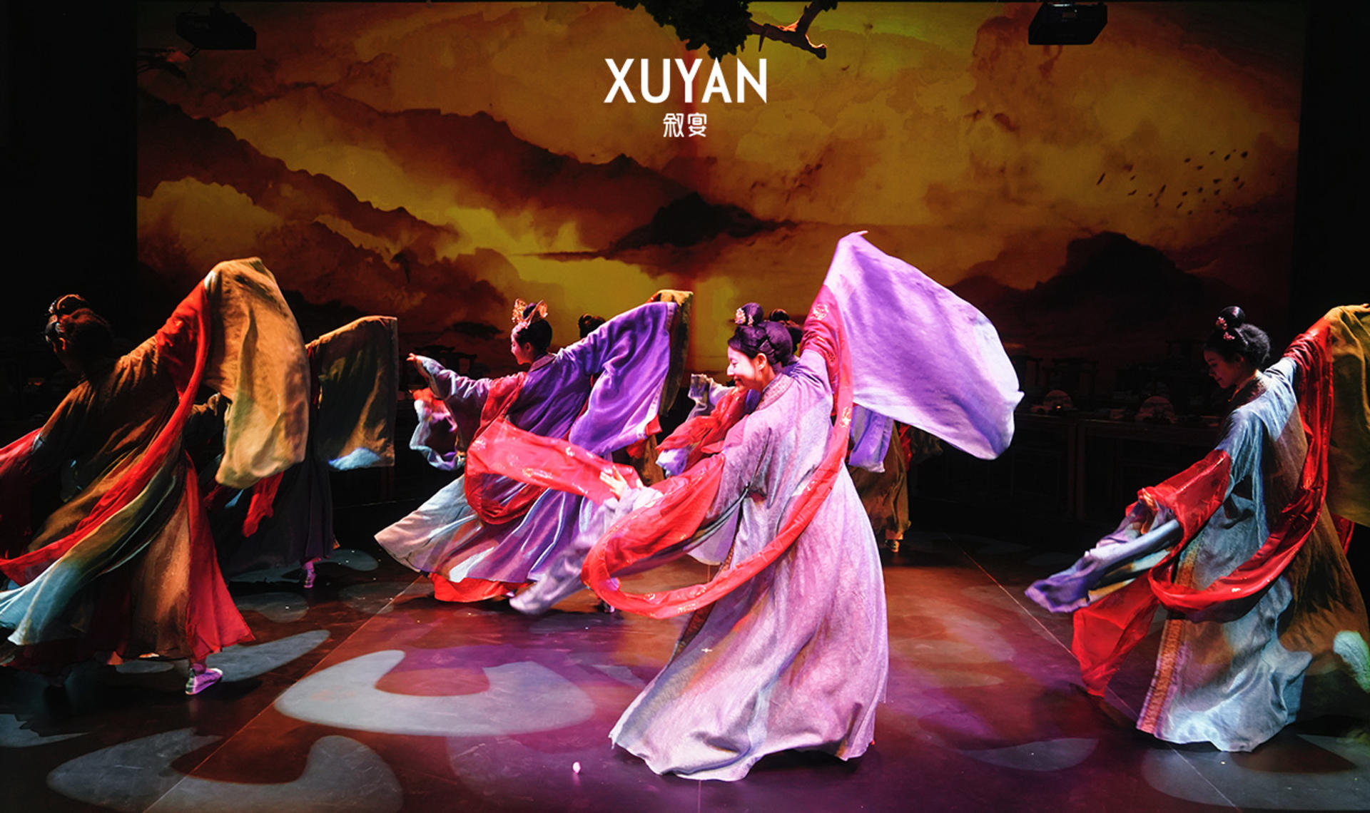 Xuyan Immersive Dining Show in Kuala Lumpur - Thumbnail 5