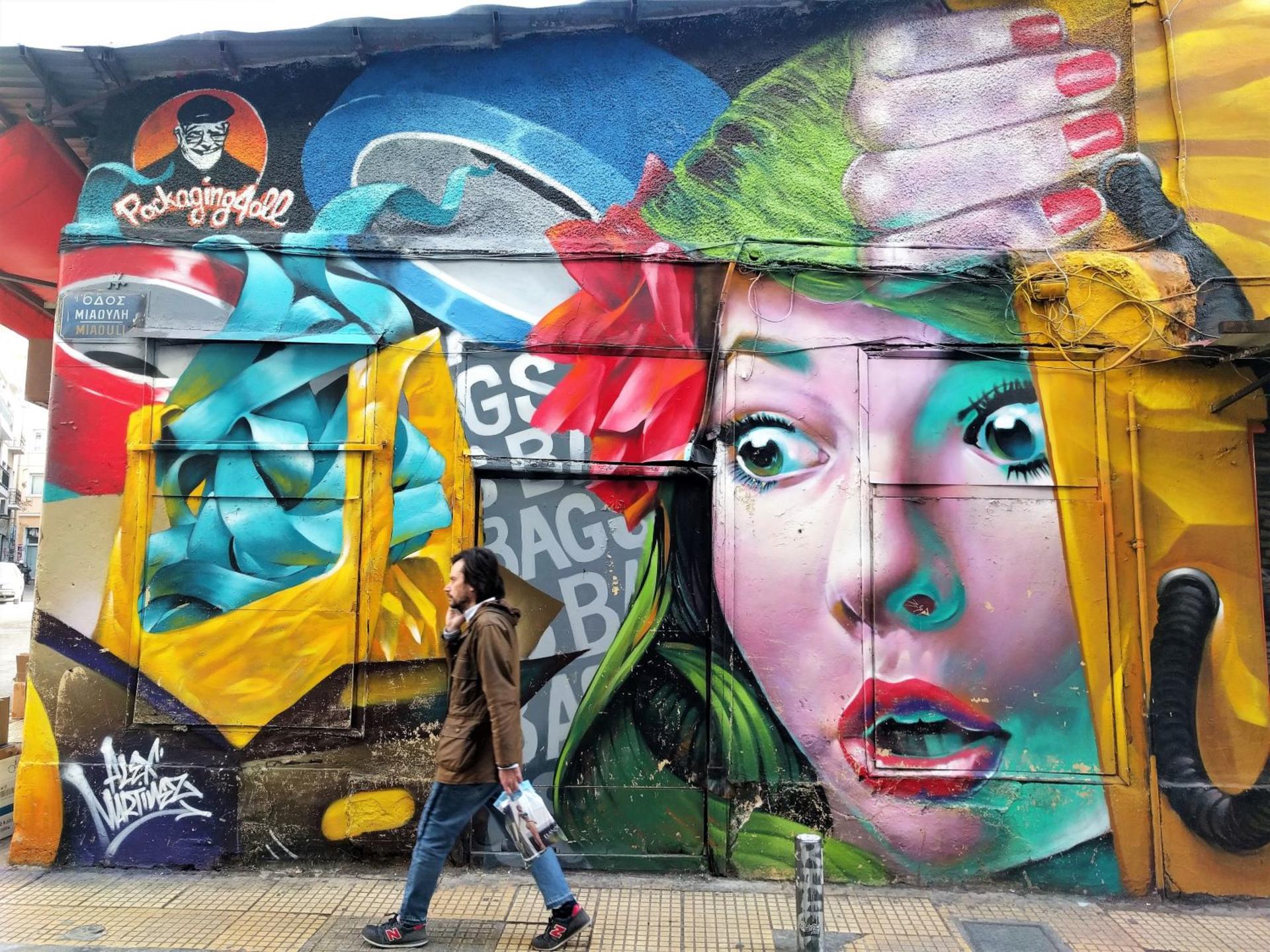 Urban Street Art Tour in Athens - Thumbnail 4