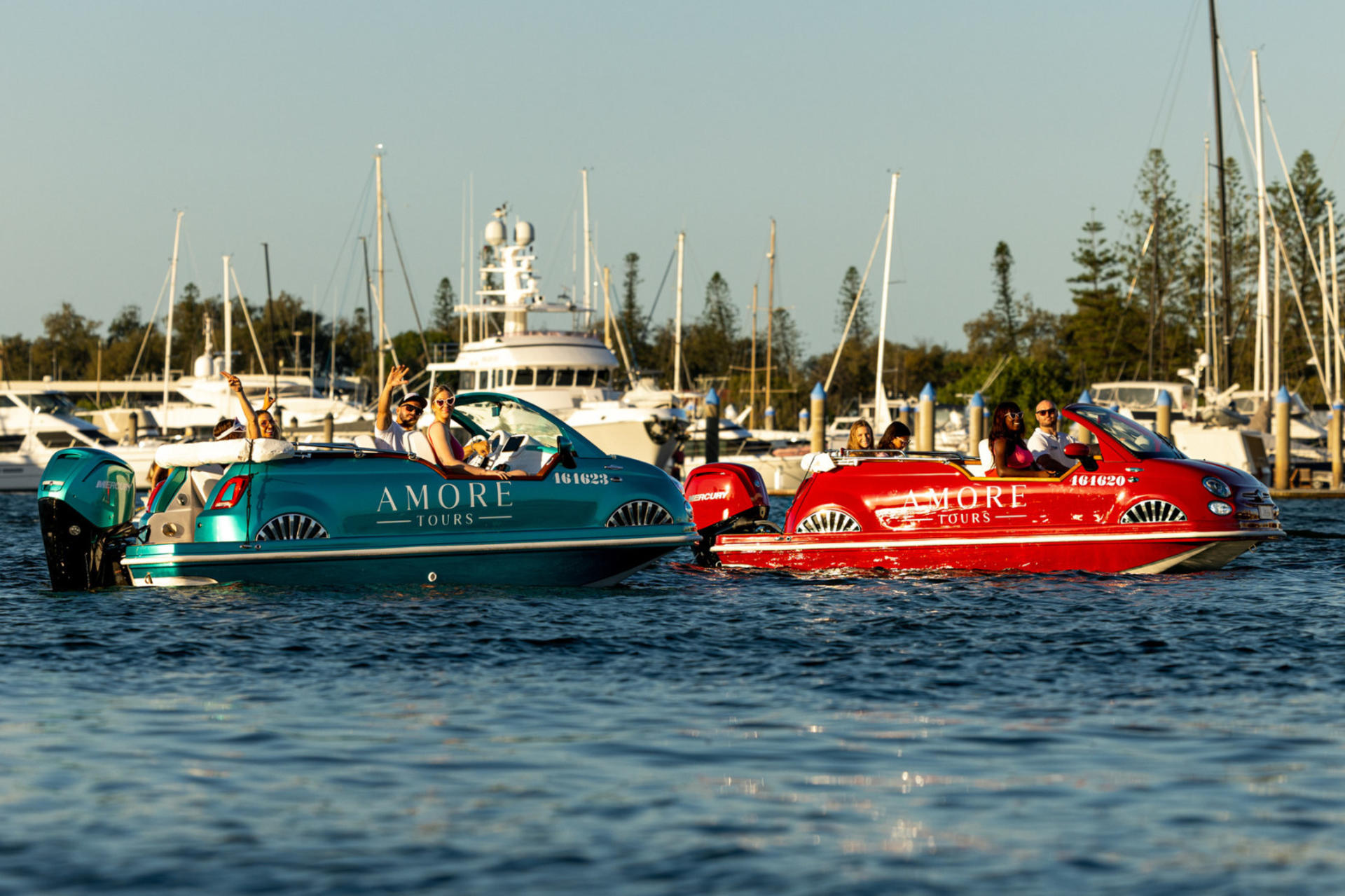 1.5 Hours Dolce Vita Tour (Skippered) in Gold Coast - Thumbnail 2