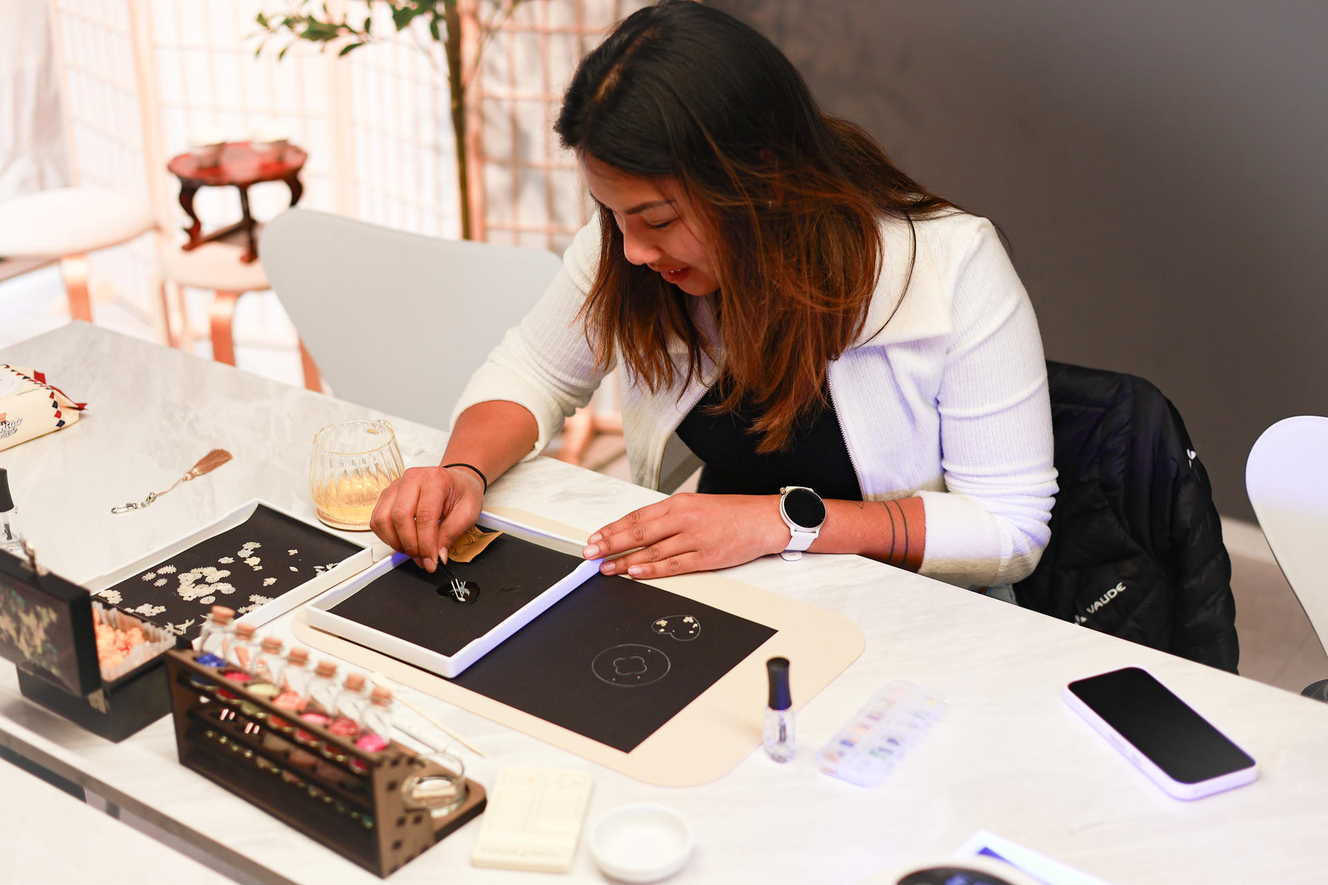 Seoul: Traditional Mother-of-Pearl Craft Workshop in Myeongdong - Thumbnail 14