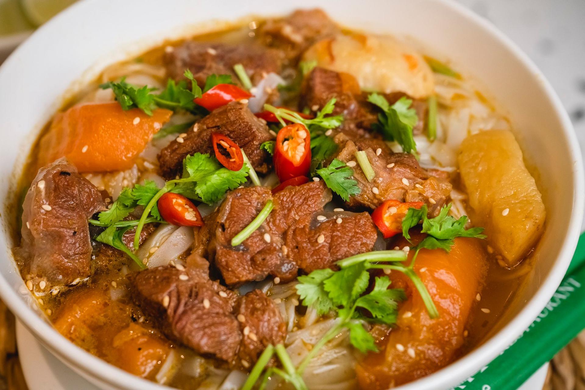 YenneY Vietnamese Restaurant in Singapore  - Thumbnail 12