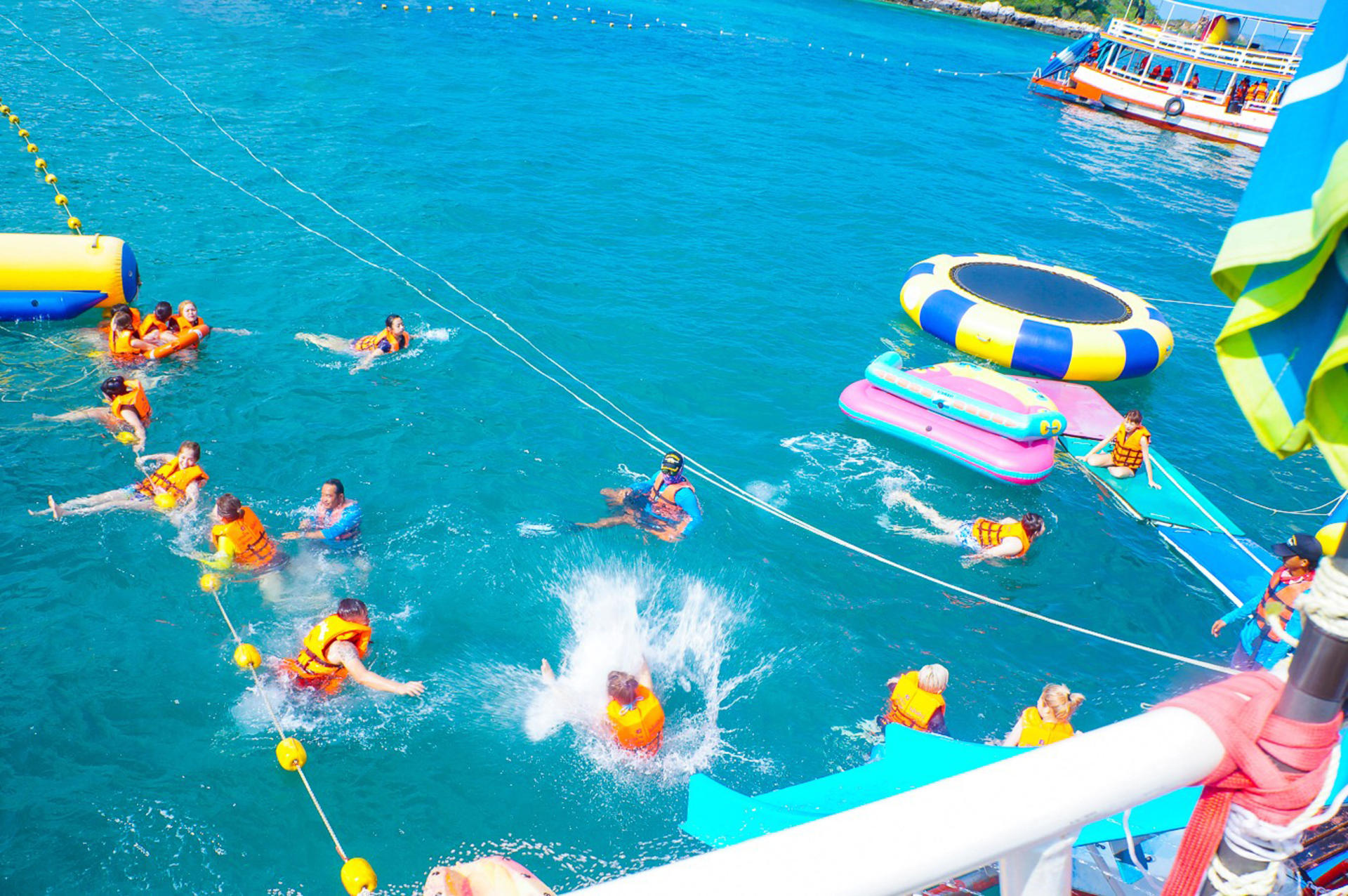 Koh Larn Island Full Day Tour & Snorkeling and Sliding from Bangkok  - Thumbnail 5