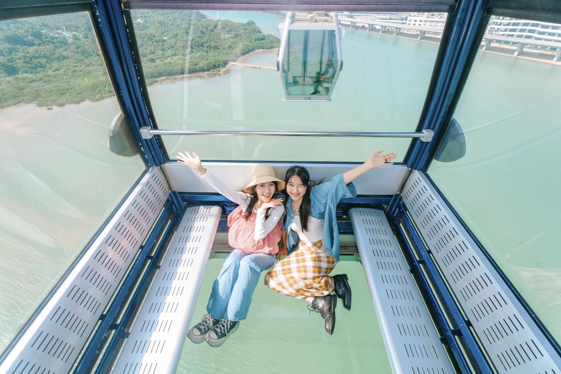 Ngong Ping 360 Cable Car Ticket in Hong Kong - Thumbnail 16