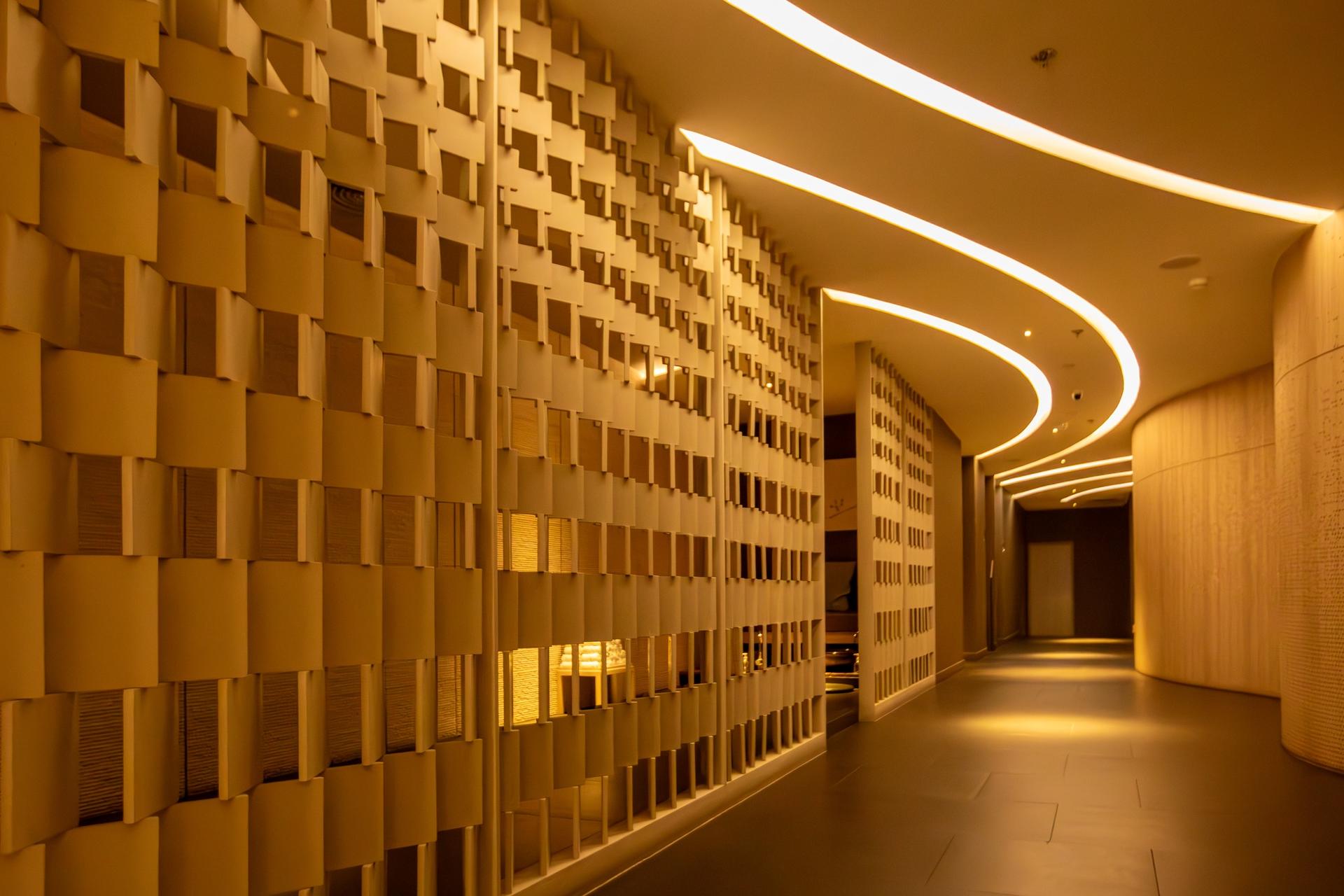 Let's Relax Spa at Central World in Bangkok - Thumbnail 4