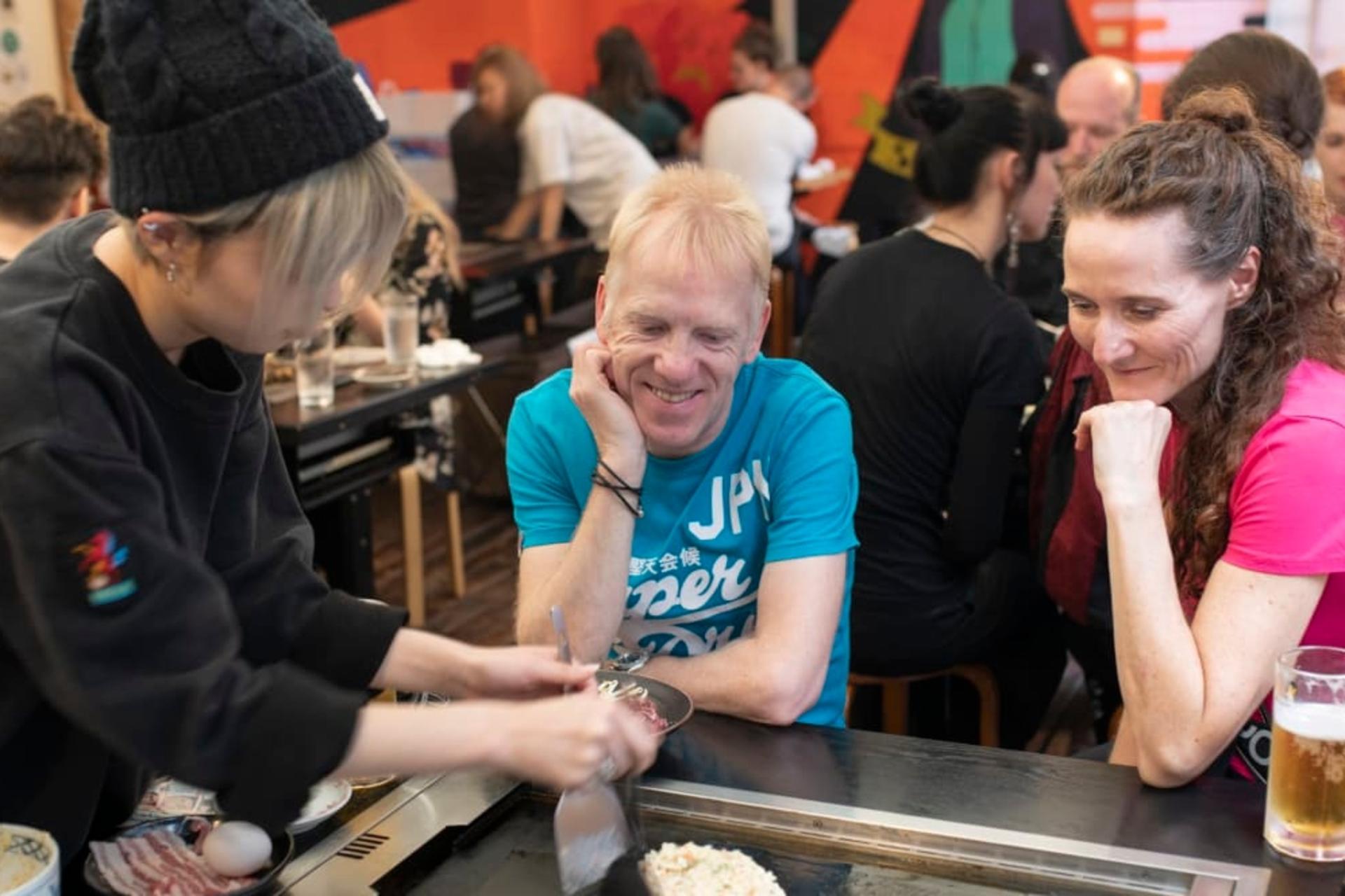 Osaka City, Okonomiyaki Tasting Private Half Day Tour - Thumbnail 4