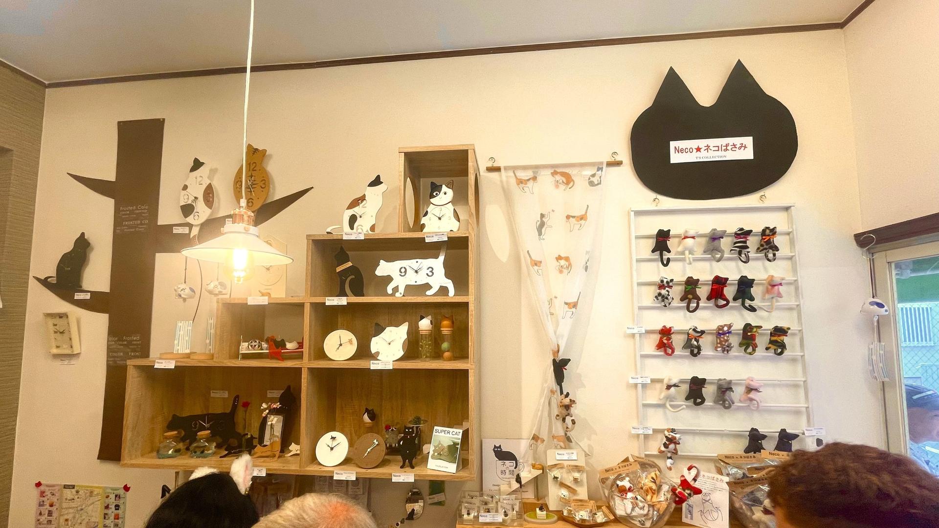 Tokyo Cat Cafe & Gotokuji Temple Half-Day Tour - Thumbnail 32