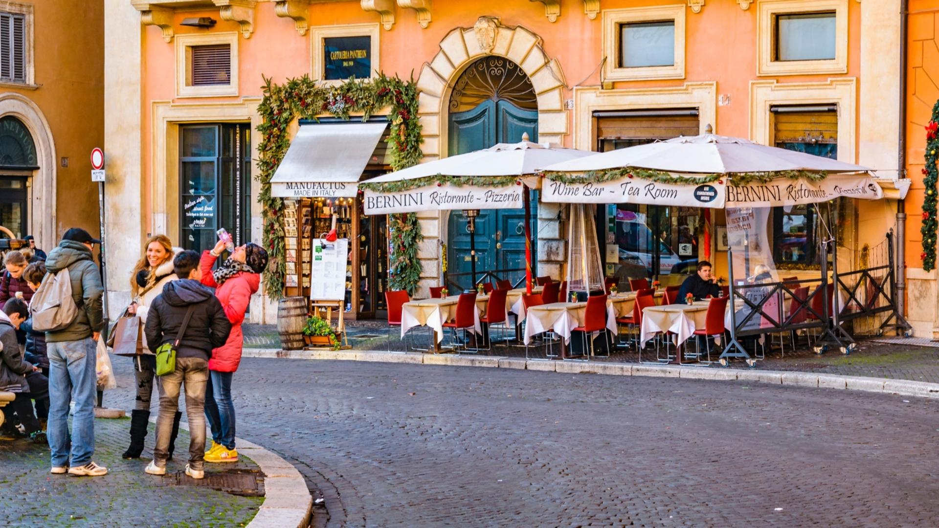 Squares and Fountains tour in Rome - Thumbnail 5