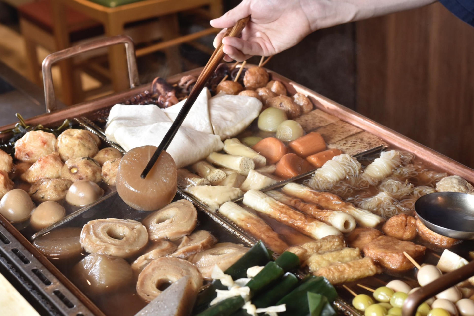 【Asakusa Oden Otafuku】100-Year-Old Traditional Oden - Thumbnail 7