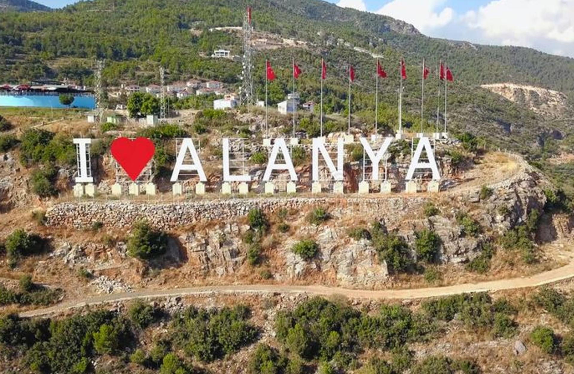 Alanya Kleopatra Beach & Castle Half-Day Cultural Tour - Thumbnail 12