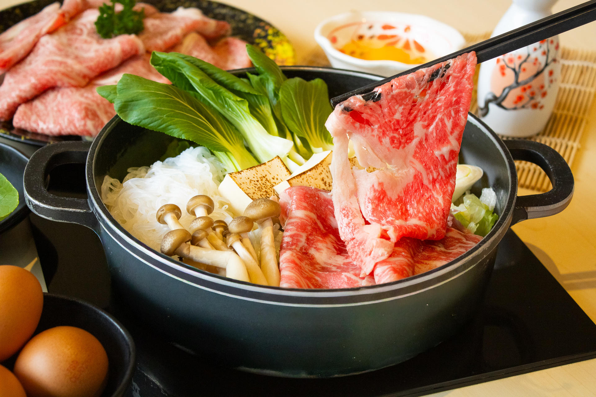 Suki-Ya All-you-can-eat Sukiyaki Hotpot in Singapore  - Thumbnail 2
