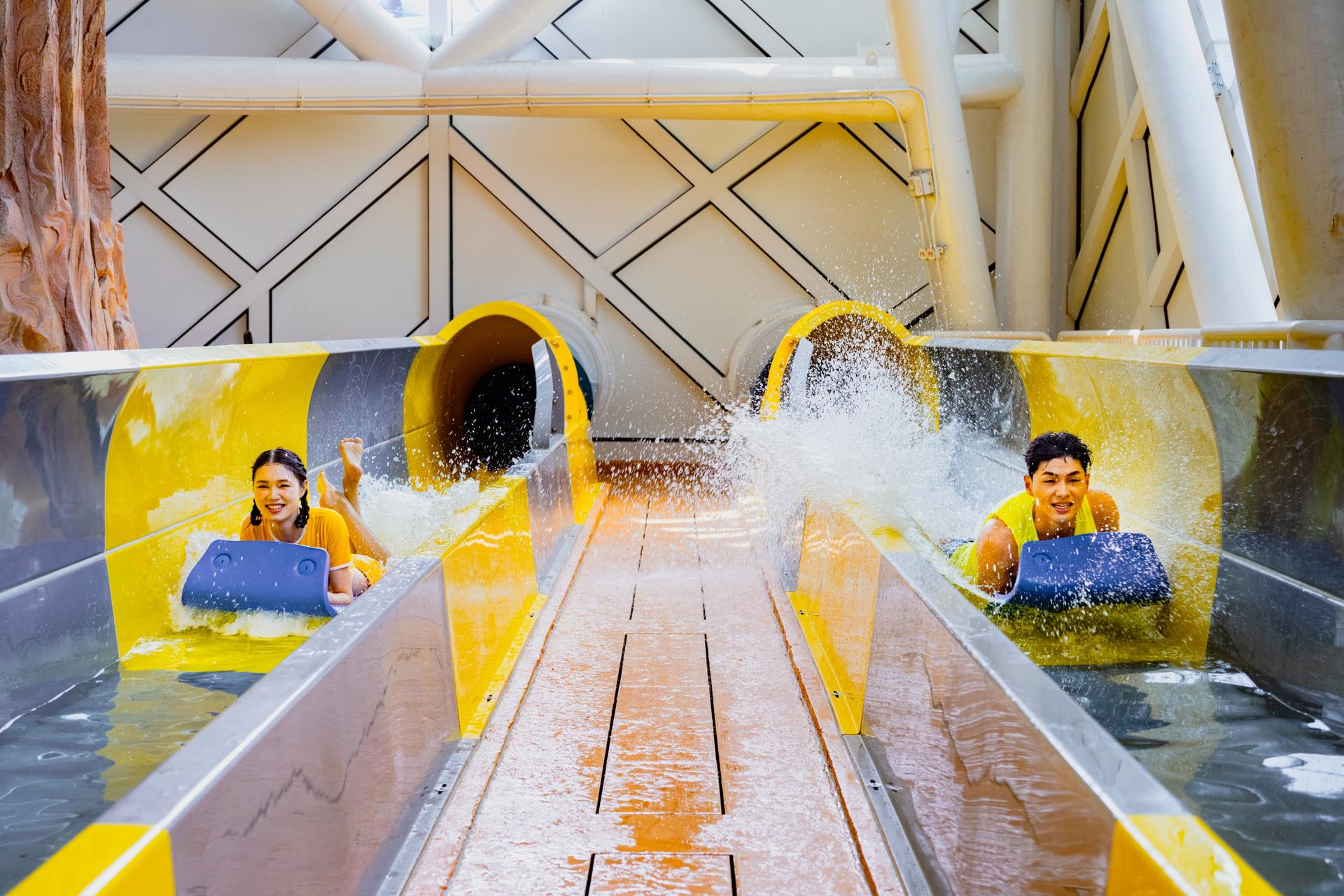 Studio City Water Park in Macau - Thumbnail 40