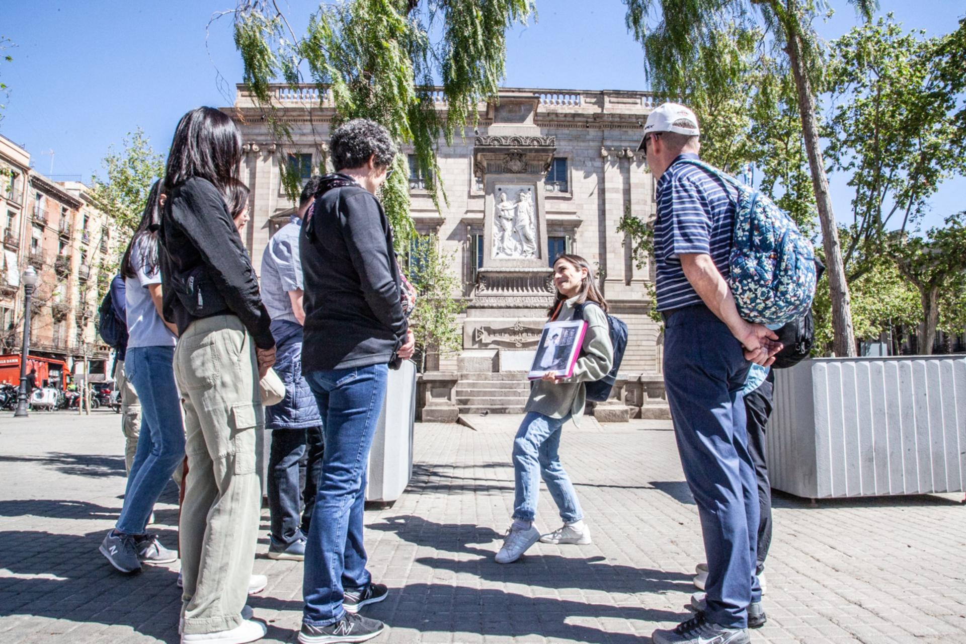 Picasso Walking Tour and Museum - Thumbnail 10