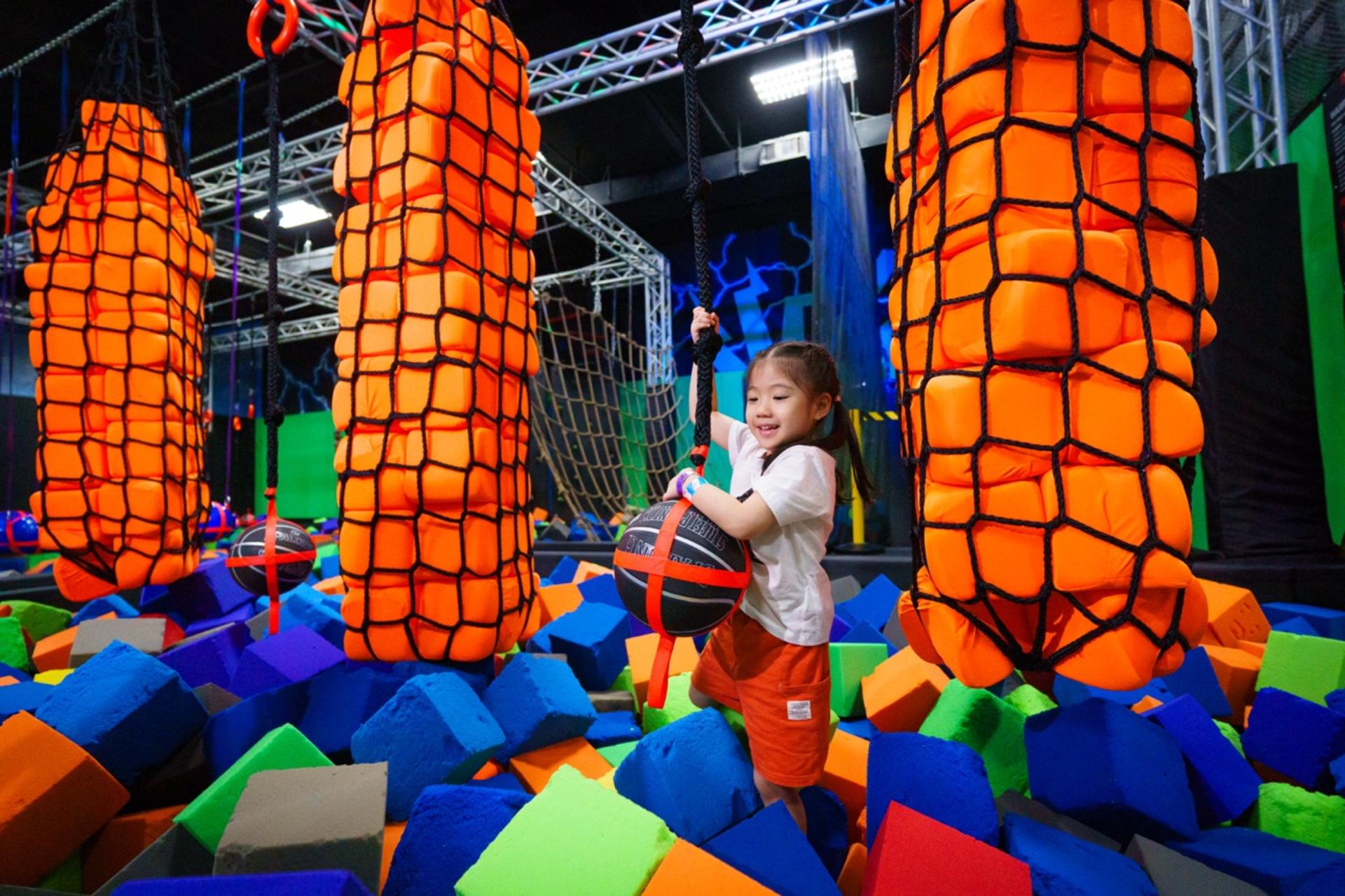 Ryze Ultimate Trampoline Park Tickets - Thumbnail 8