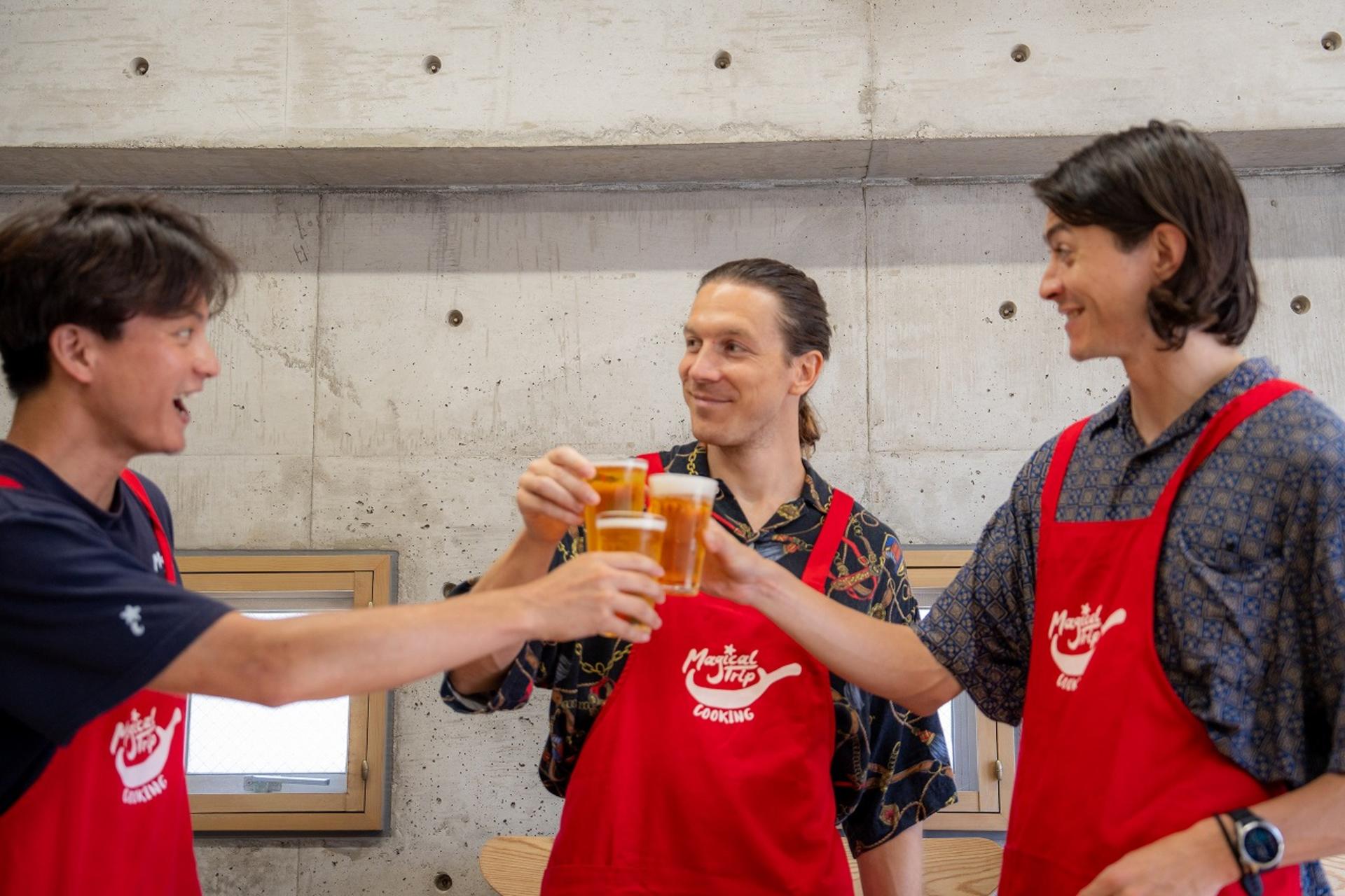 Osaka Home Feast Cooking and Sake Experience - Thumbnail 6
