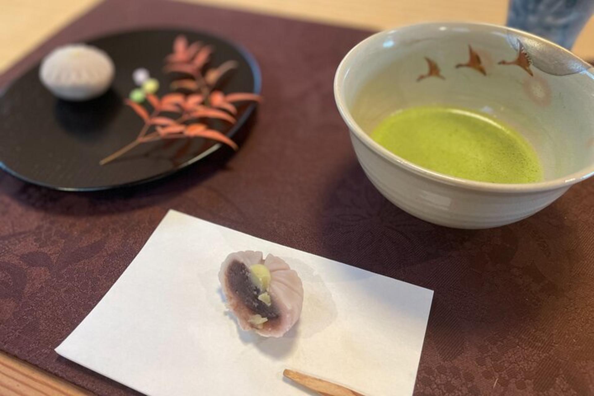 Tokyo: Japanese Sweets Making Experience - Thumbnail 8