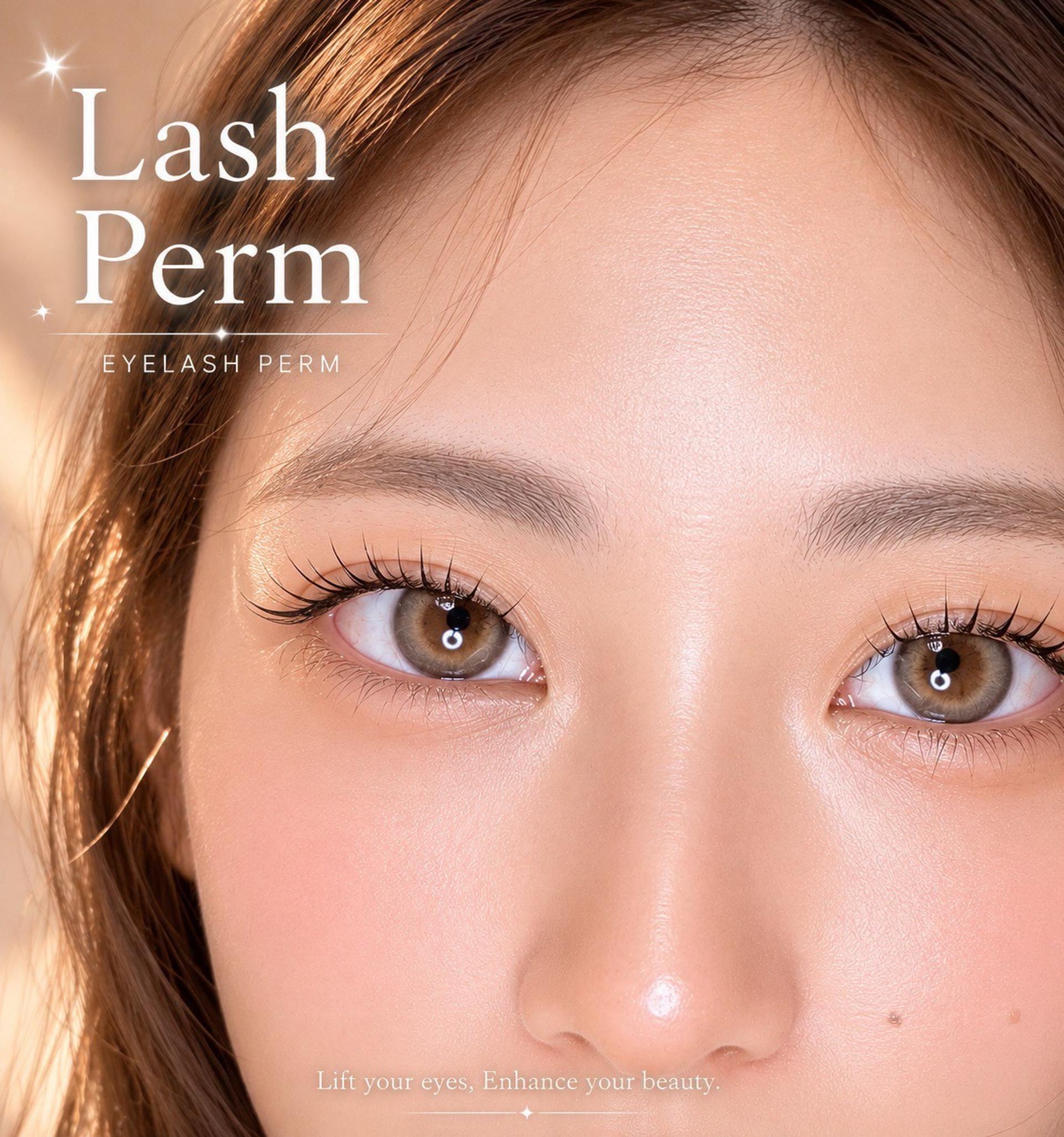 Celestique SPA Eyelash Extensions / Eyelash Grafting - Thumbnail 2