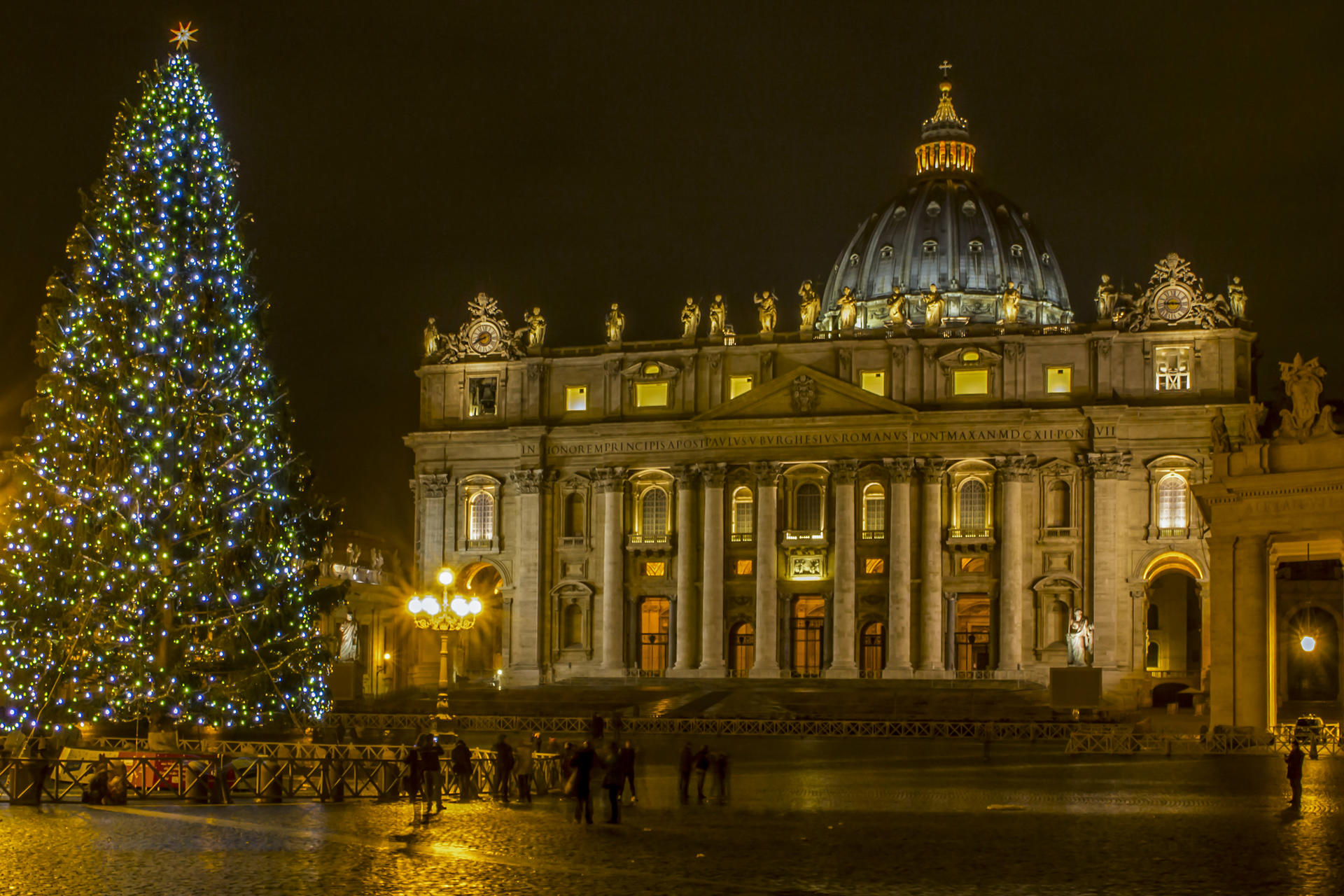 Rome Hop On Hop Off Christmas Lights by Night Open Bus - Thumbnail 8