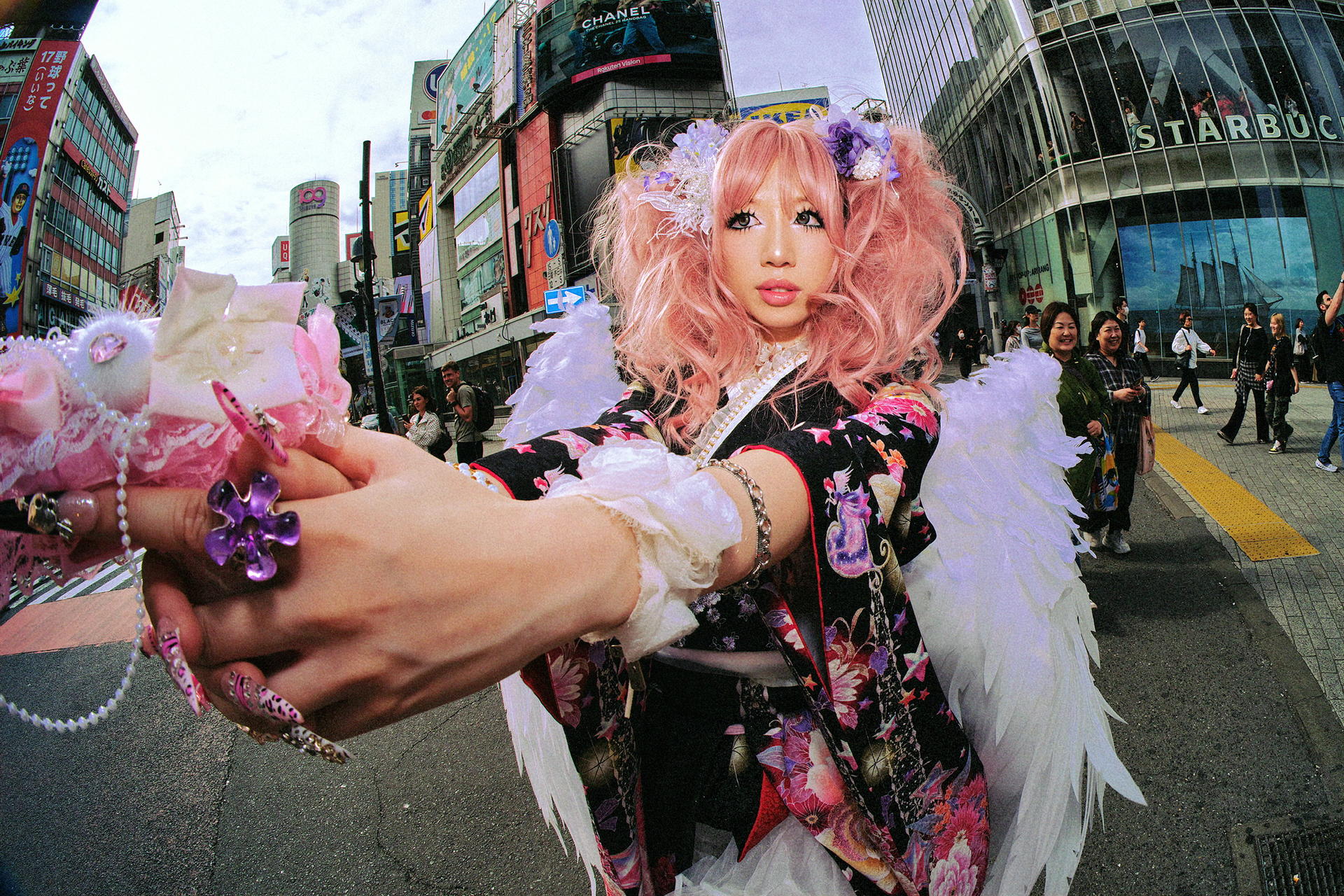 Tokyo: ppのGal Club Kimono Gal Makeover & Photoshoot in Shibuya - Thumbnail 74