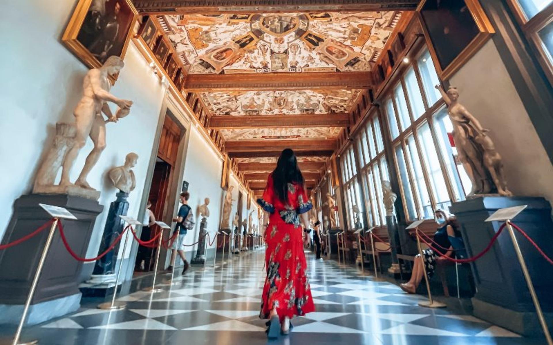 Uffizi Gallery Guided Tour with Skip-the-Line Ticket - Thumbnail 6