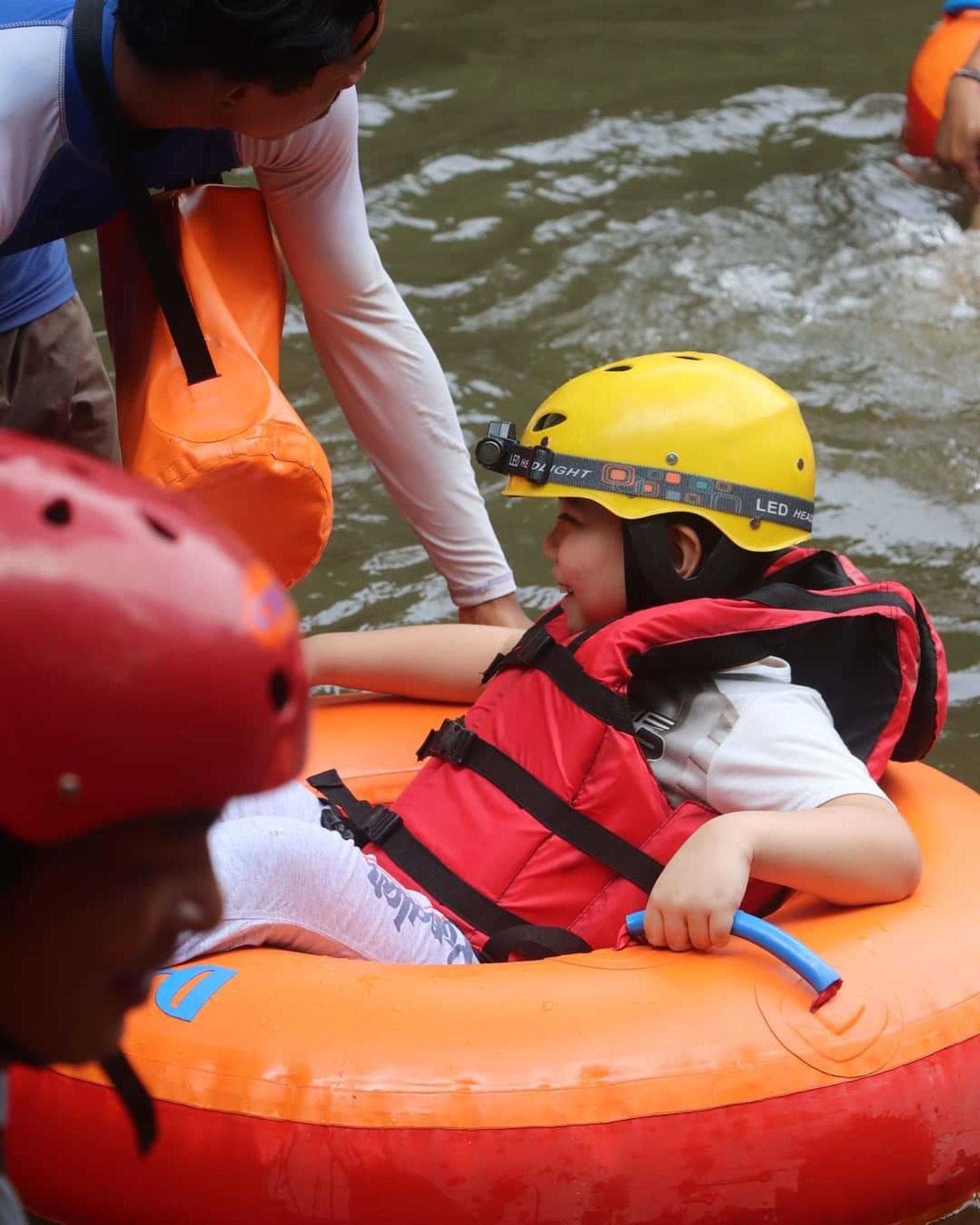 Ubud Cave Tubing Adventure in Bali - Thumbnail 4