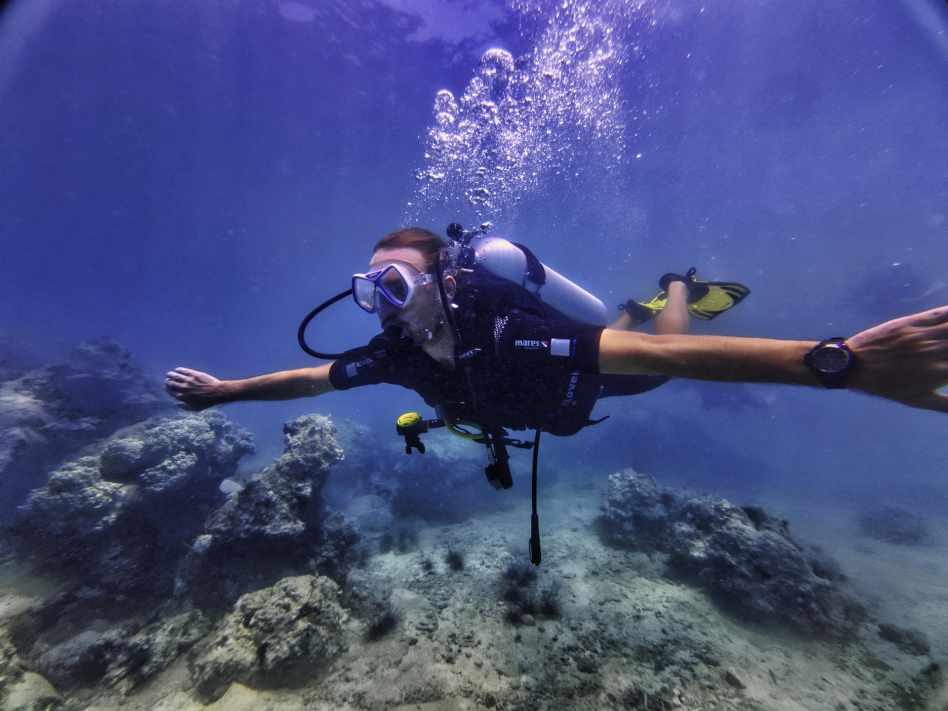 Nha Trang Half-Day Snorkeling & Diving Yacht Tour - Thumbnail 6