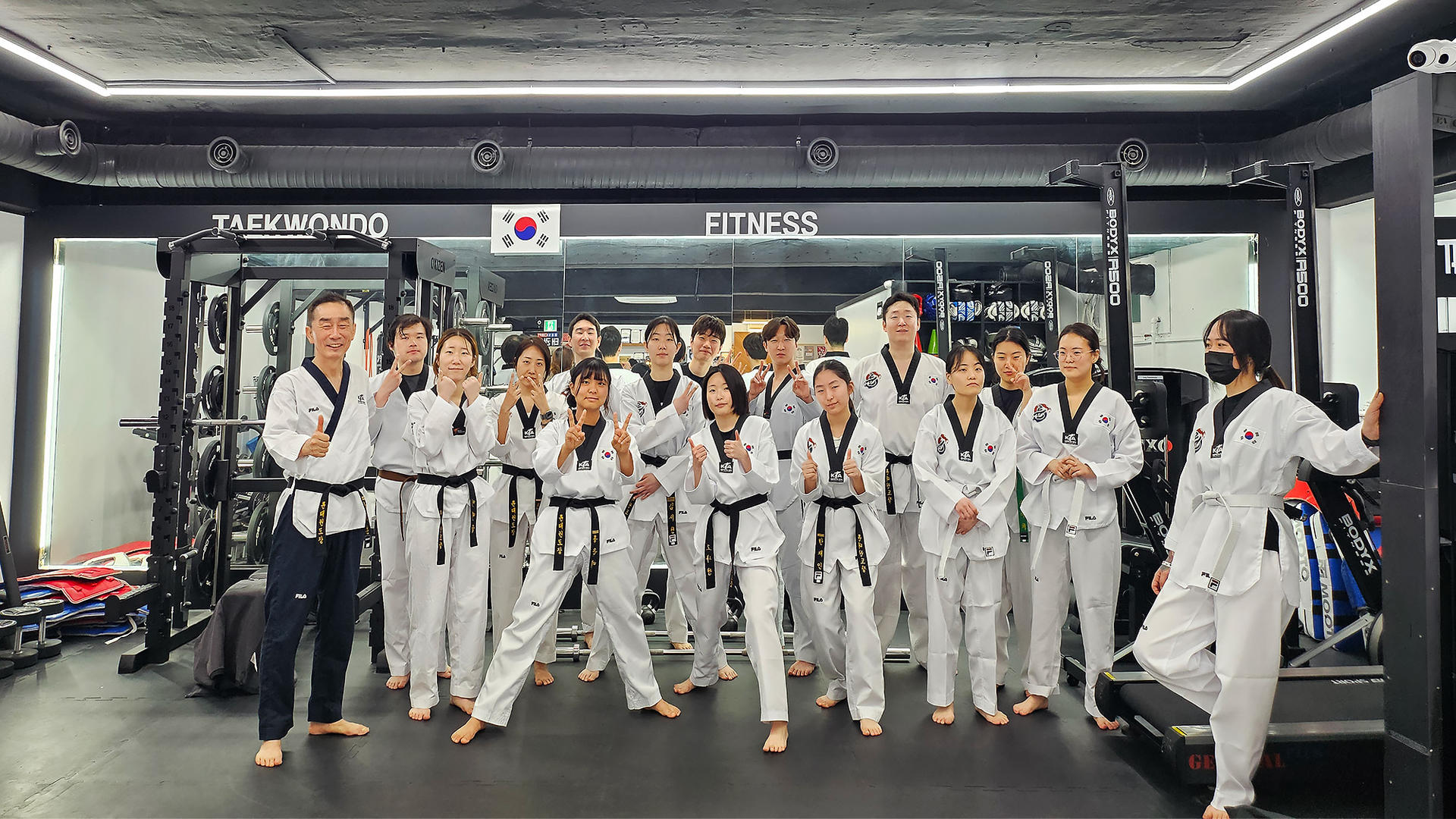 Real Korean Taekwondo Experience with Locals - Thumbnail 2
