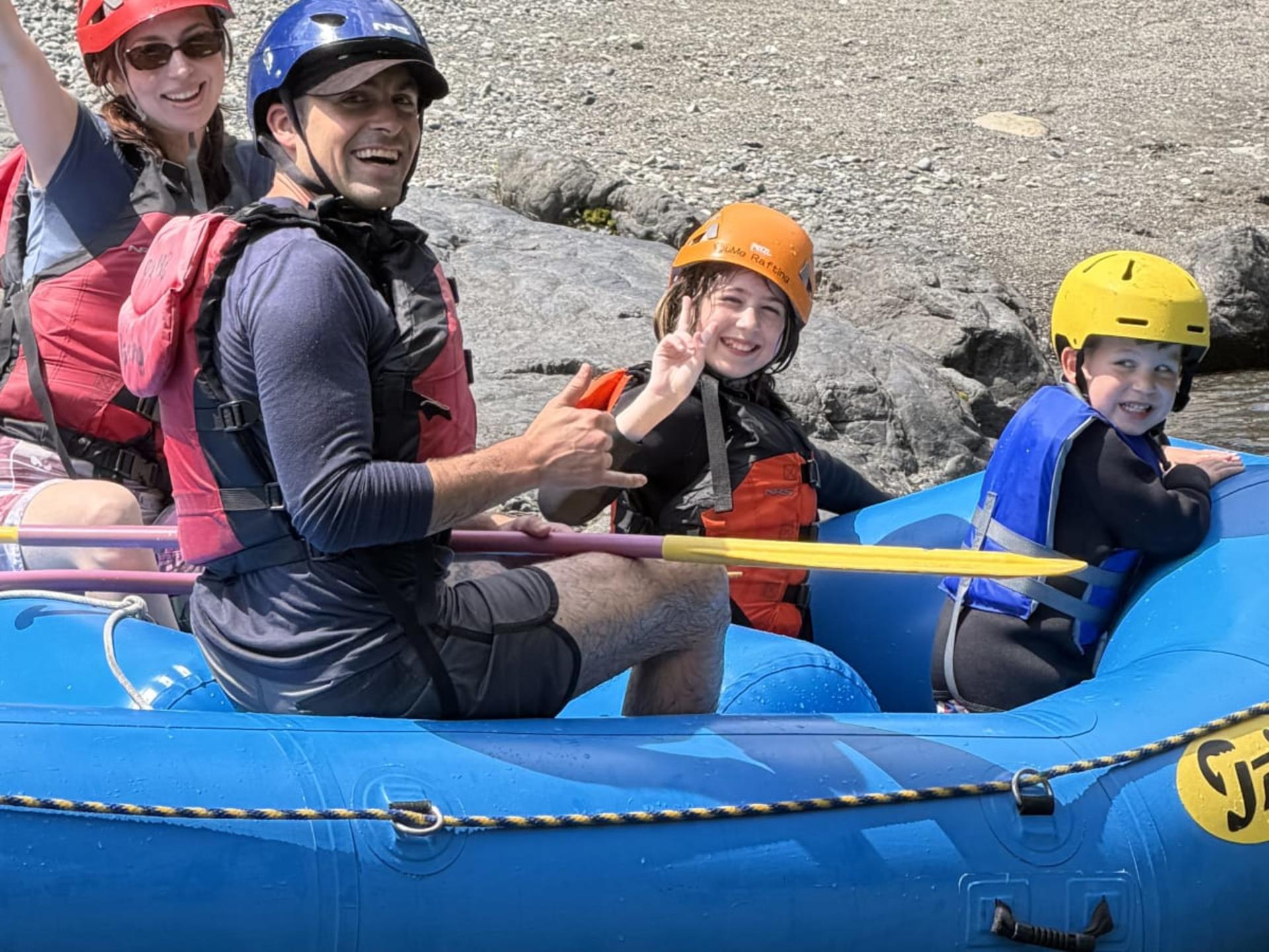 YouMe Rafting: Tama River Rafting & Fun Activities in Tokyo + Photos - Thumbnail 5