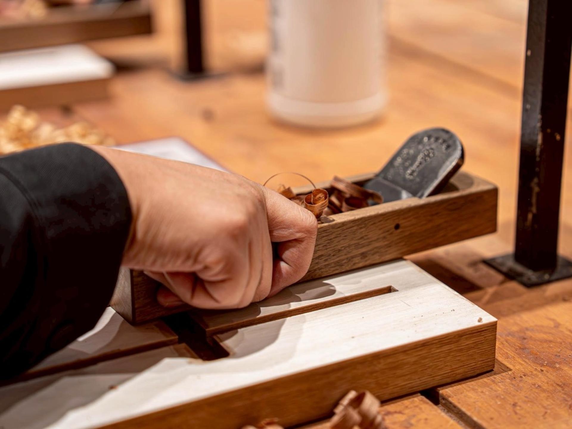 Make Your Own Chopsticks in a 95yo Historic Shinsaibashi Home - Thumbnail 2