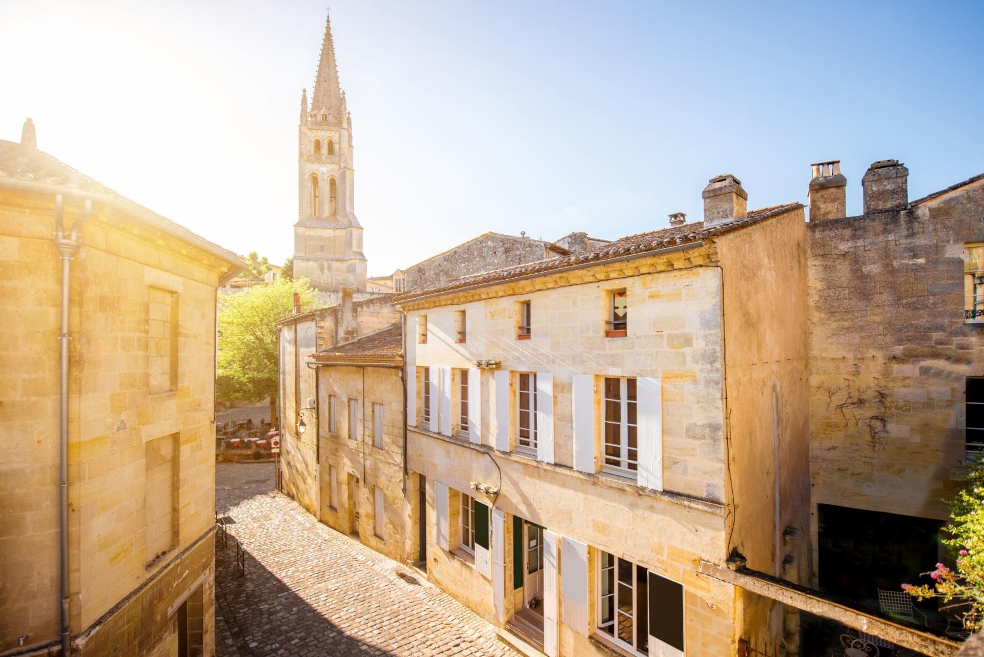Saint-Emilion Half Day Wine Tour from Bordeaux - Thumbnail 4