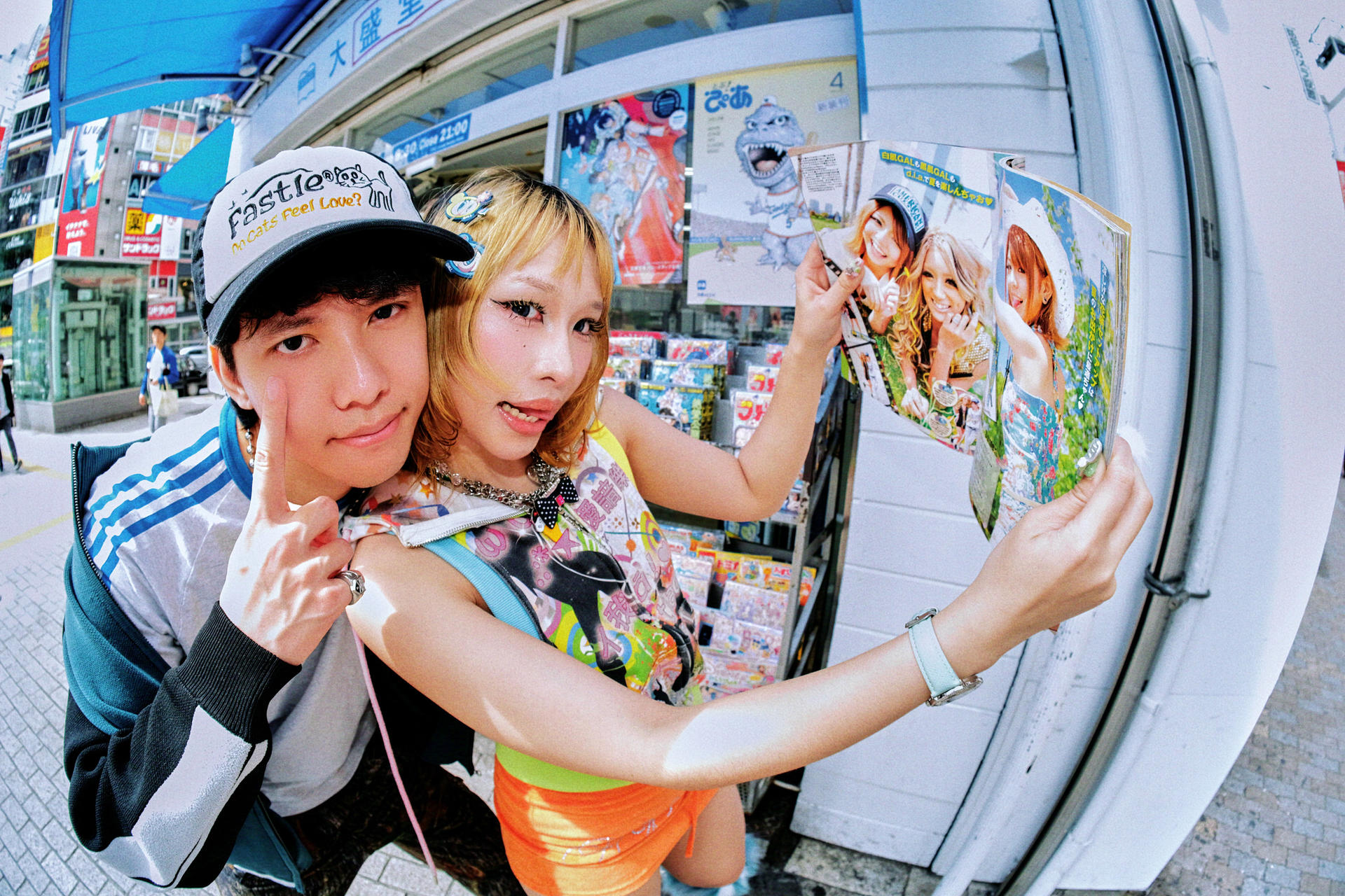 Tokyo:ppのGal Club  Shibuya Fisheye gal Photoshoot Experience - Thumbnail 12