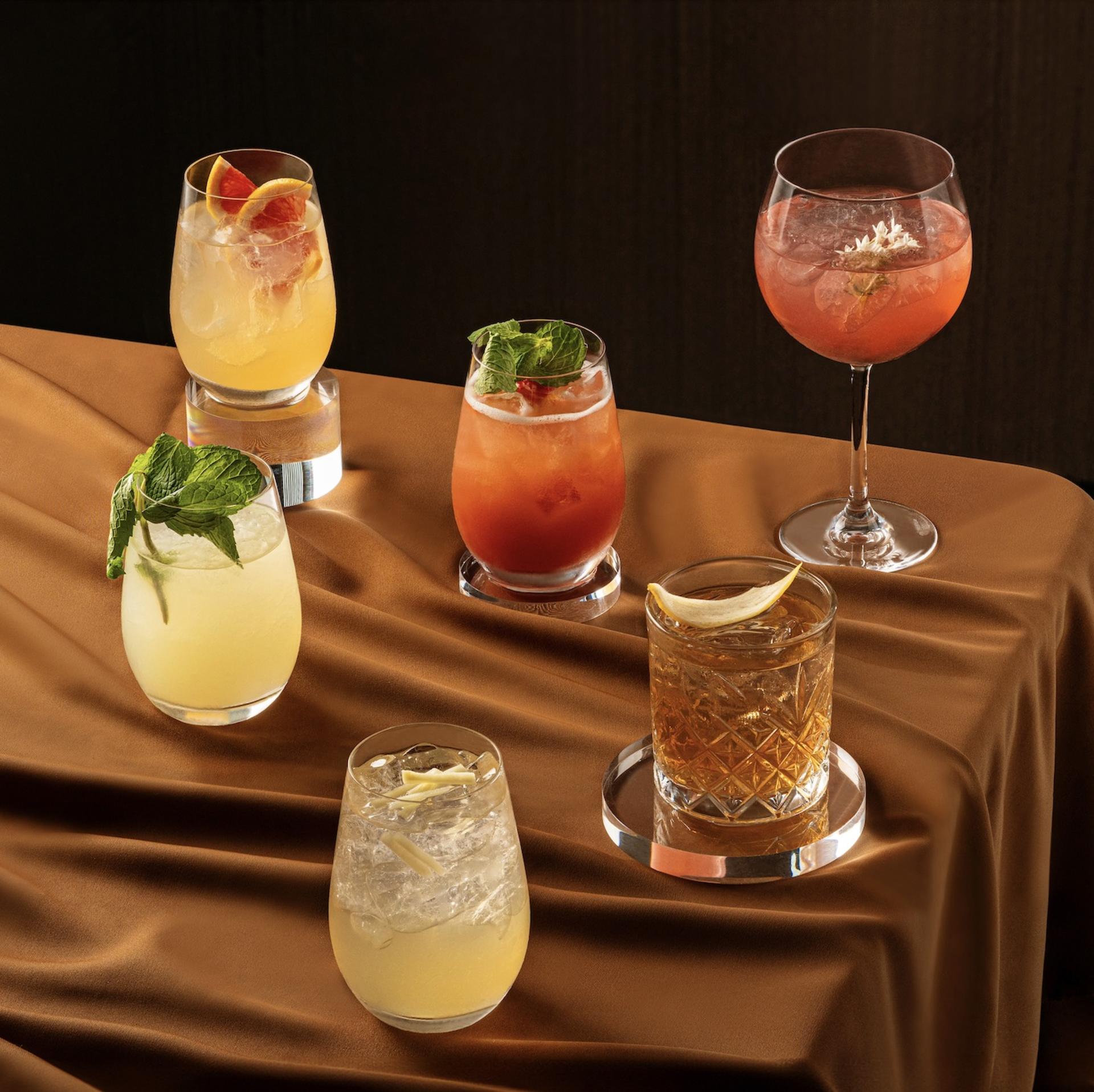 VUE Bar and Grill Restaurant in Singapore  - Thumbnail 3