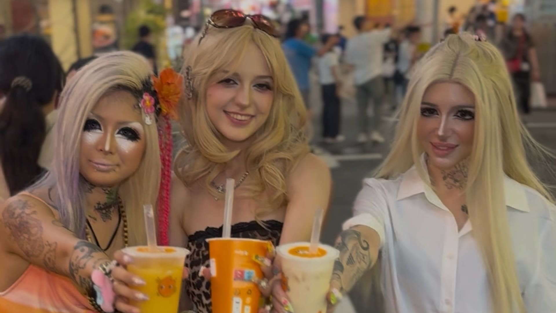 Tokyo: Super GAL Experience Tour in Shibuya - Thumbnail 7