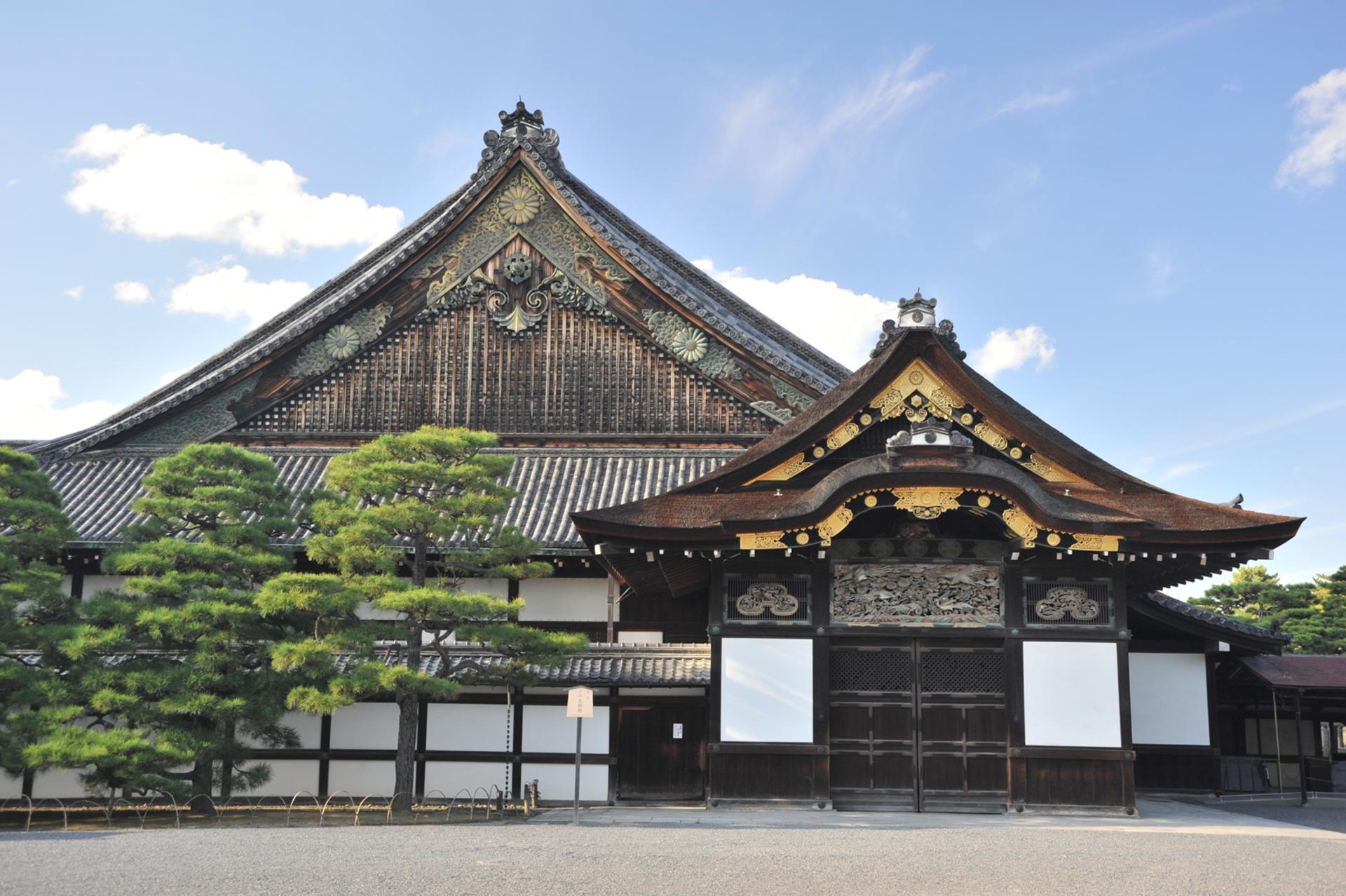 Kyoto Morning Tour: Kinkaku-ji, Nijo Castle & Imperial Palace - Thumbnail 2