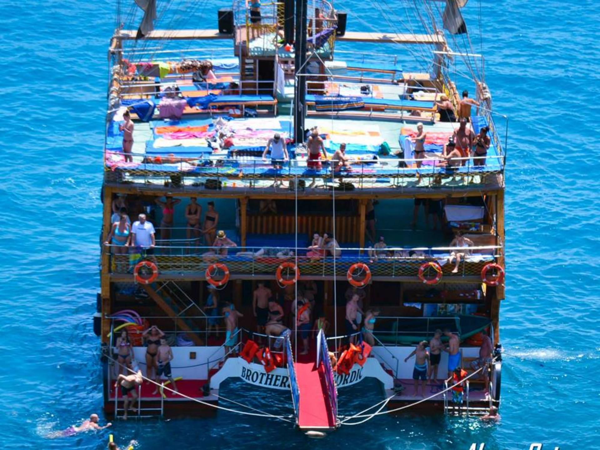 Alanya Full-Day Catamaran Tour with Local Food - Thumbnail 2