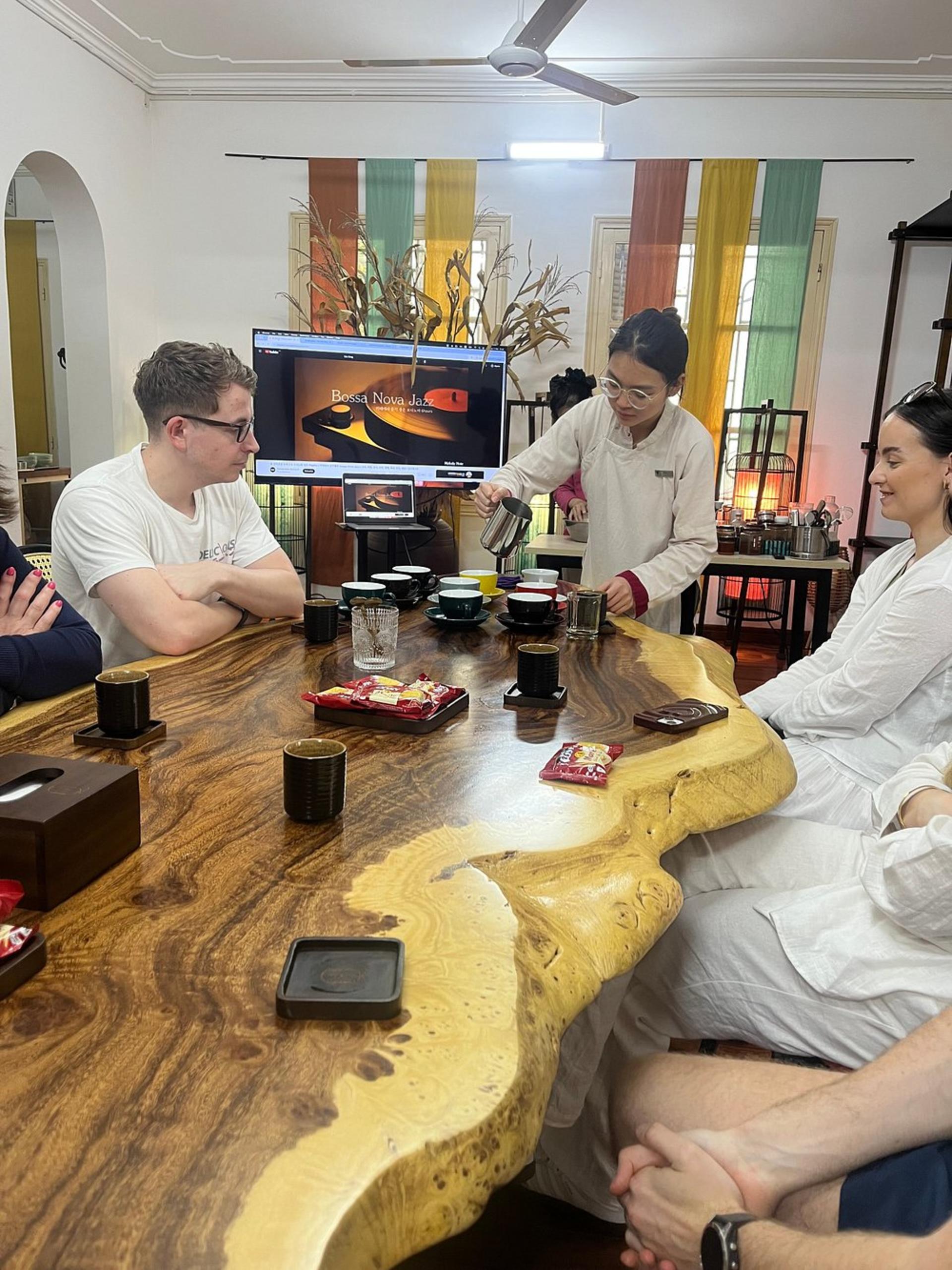 Hanoi Coffee Workshop by Su Quan Roastery: 6 Brews and Food Tasting - Thumbnail 7