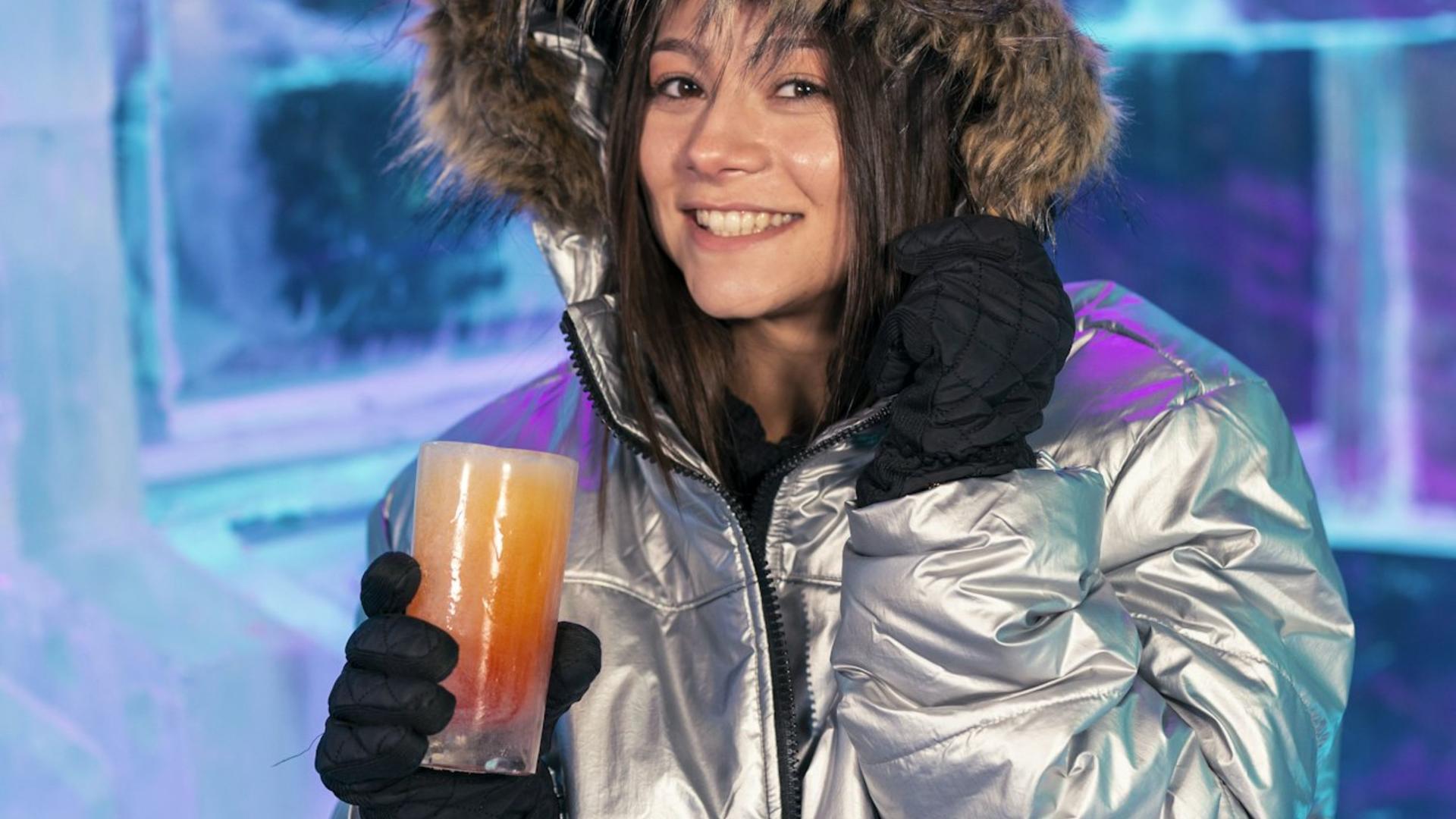 Barcelona Icebar Ticket + 1 Drink - Thumbnail 3