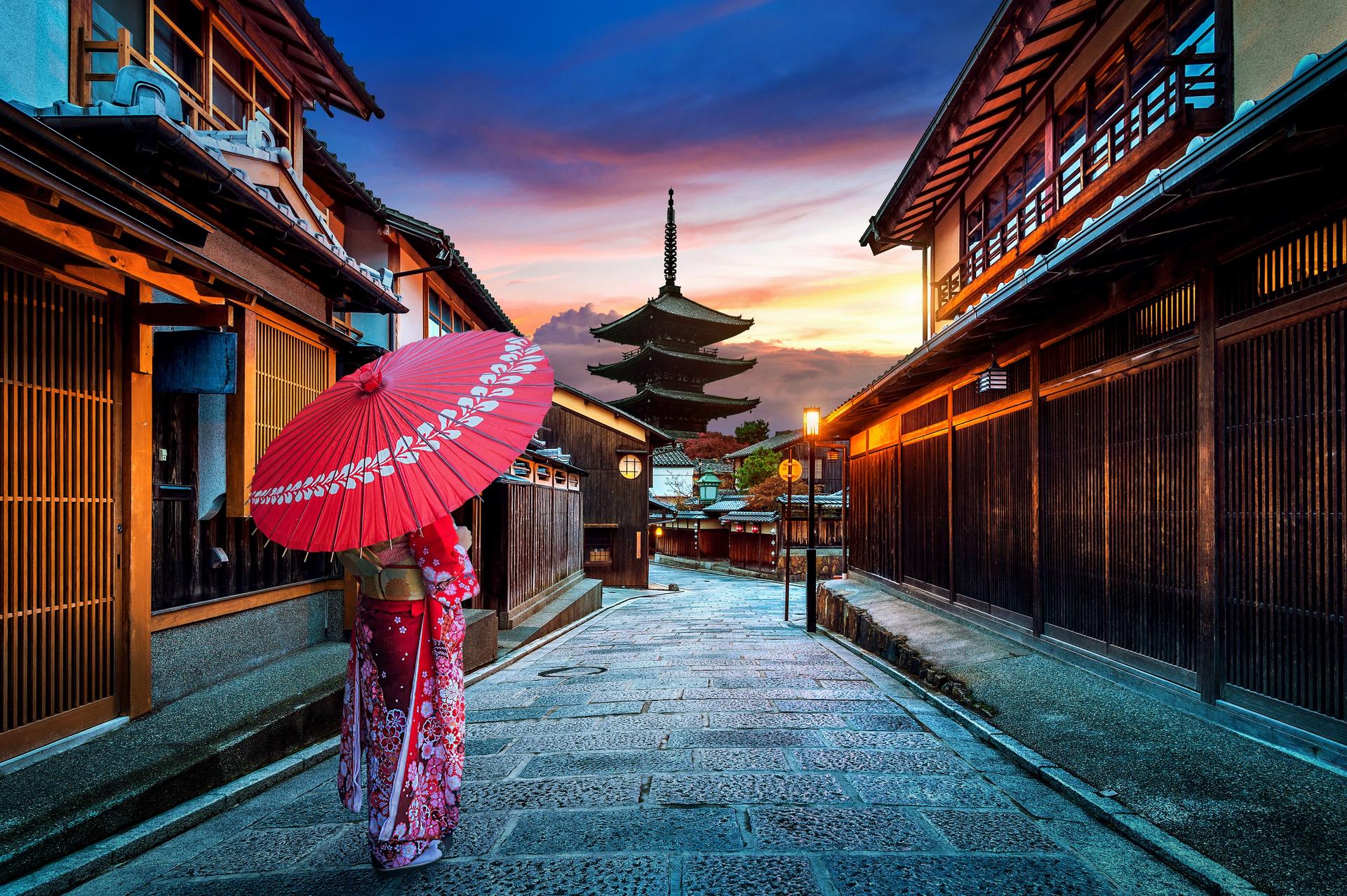 Kyoto Highlights: World Heritage Half Day Tour - Thumbnail 2
