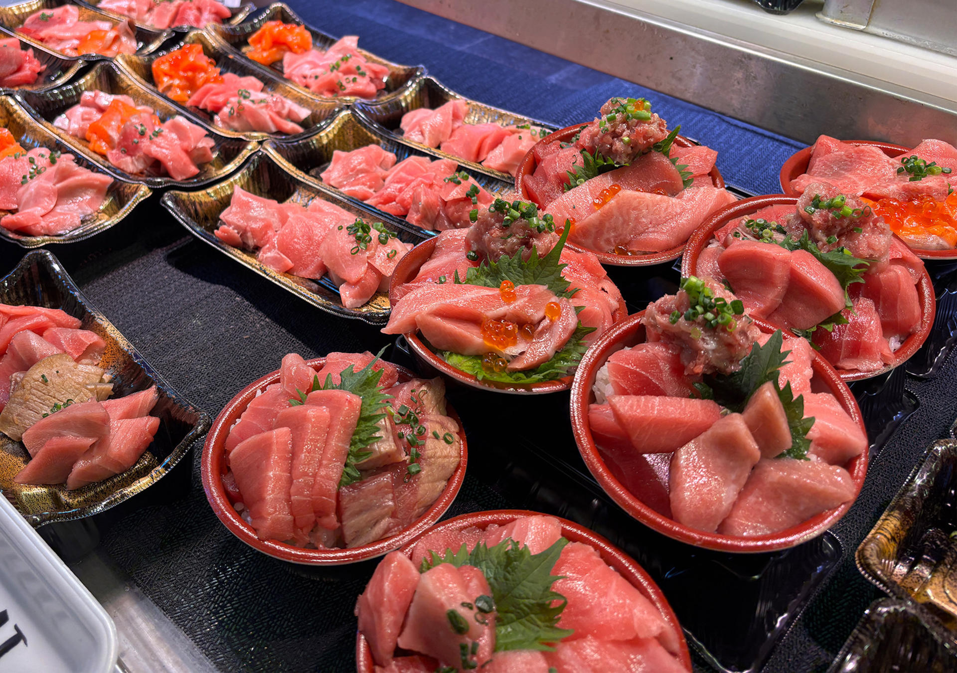 Tsukiji Fish Market: Street Food & Culture Walking Tour - Thumbnail 2
