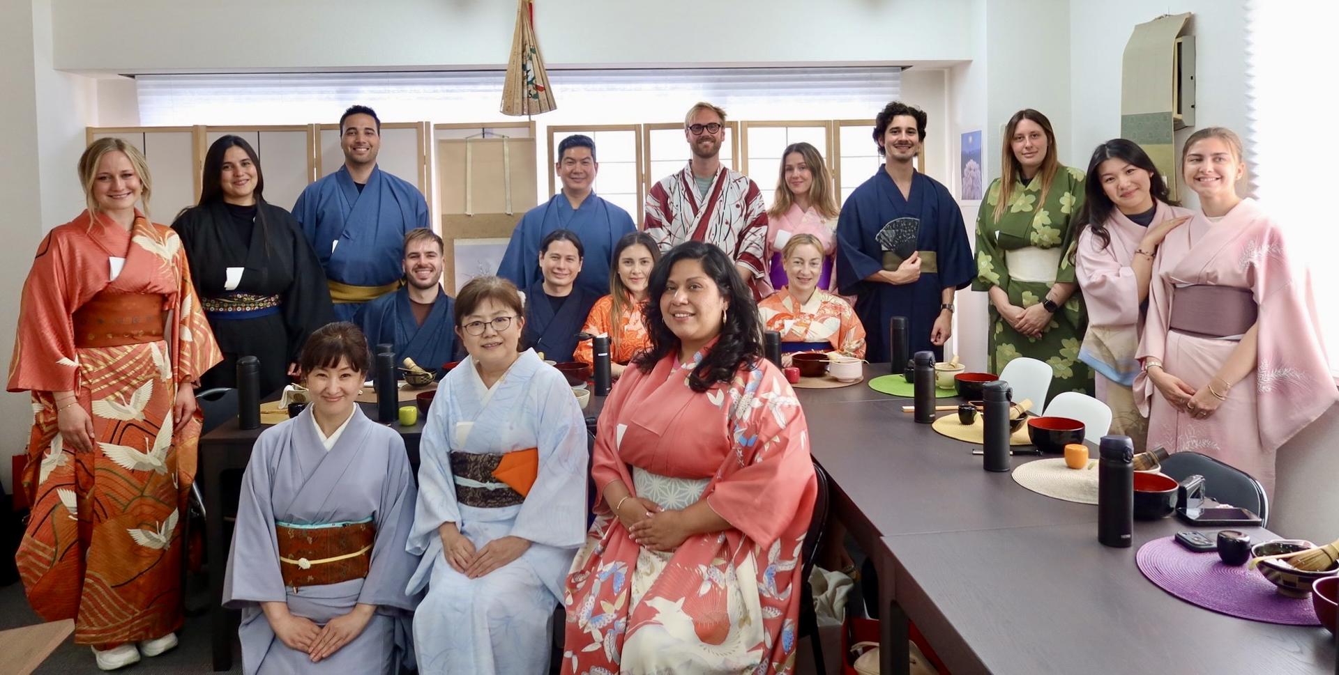 Enjoy an authentic Japanese tea ceremony and kimono experience in Asakusa - Thumbnail 53