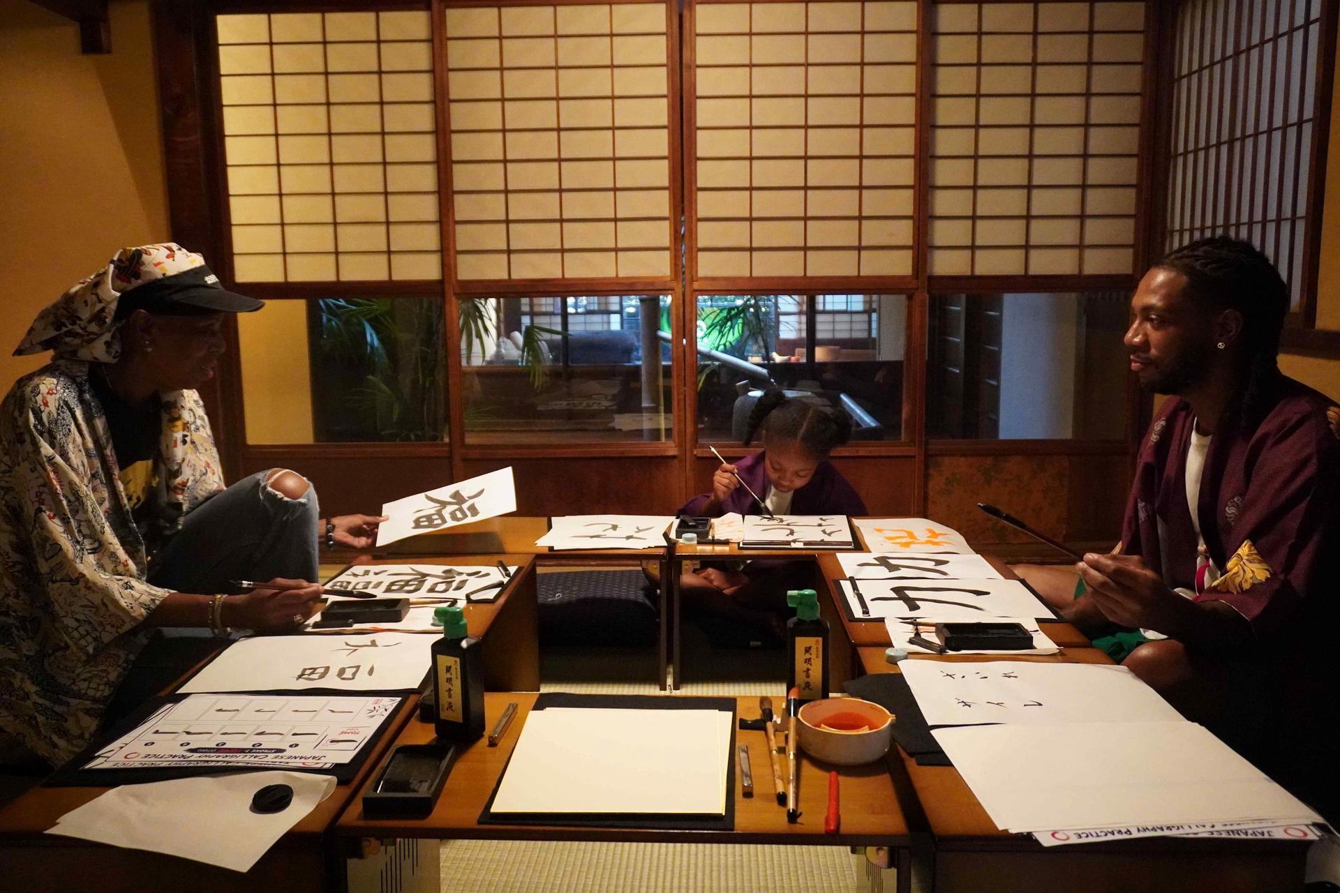 Authentic Tea Ceremony, Calligraphy in Kyoto with River View - Thumbnail 26