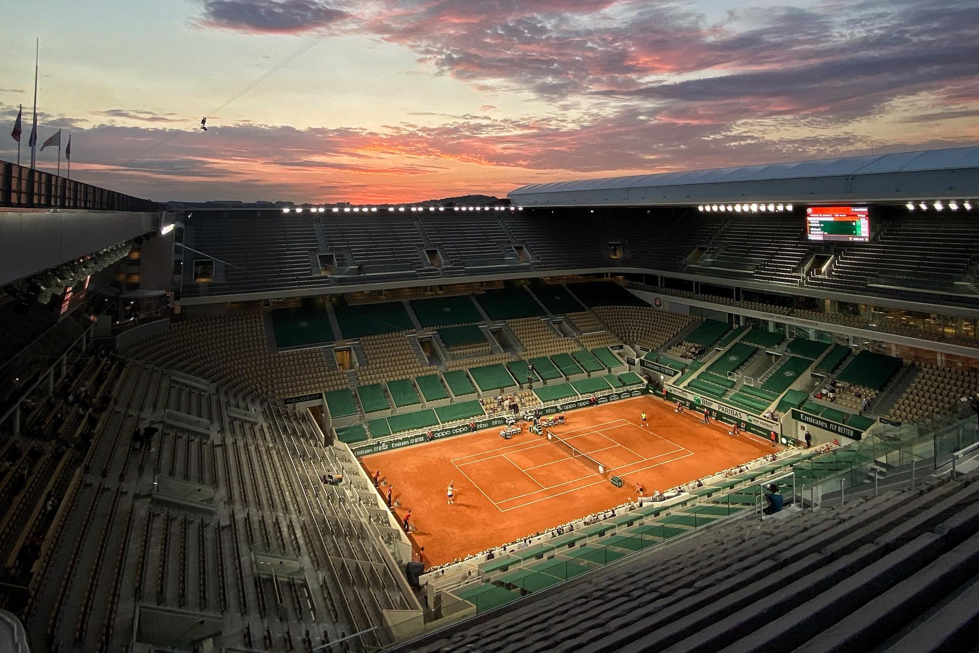 Roland Garros Stadium Backstage Tour in Paris - Thumbnail 2