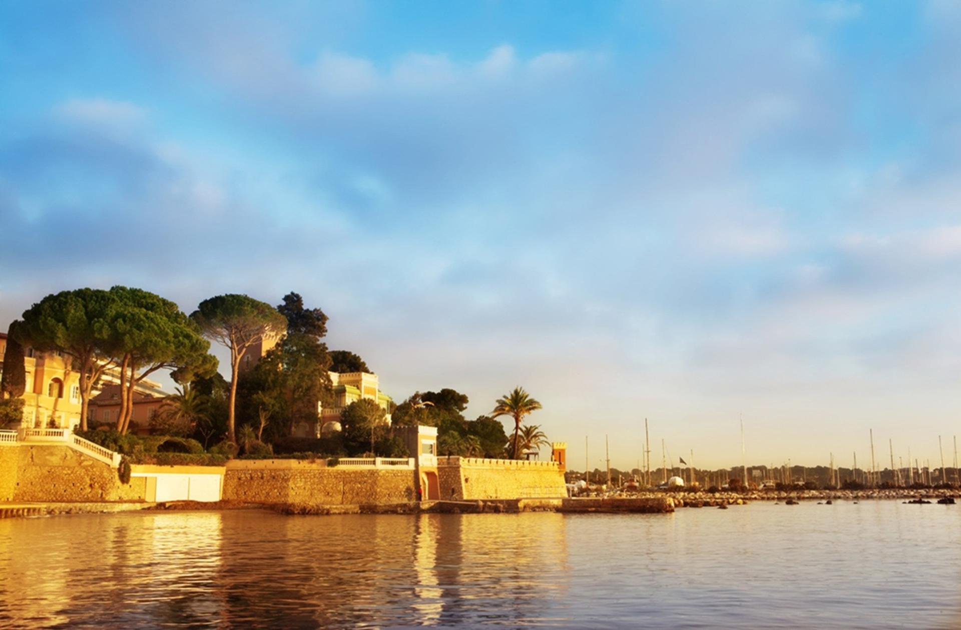 Antibes, Cannes & Saint-Paul-de-Vence Art & Coast Private Tour - Thumbnail 7