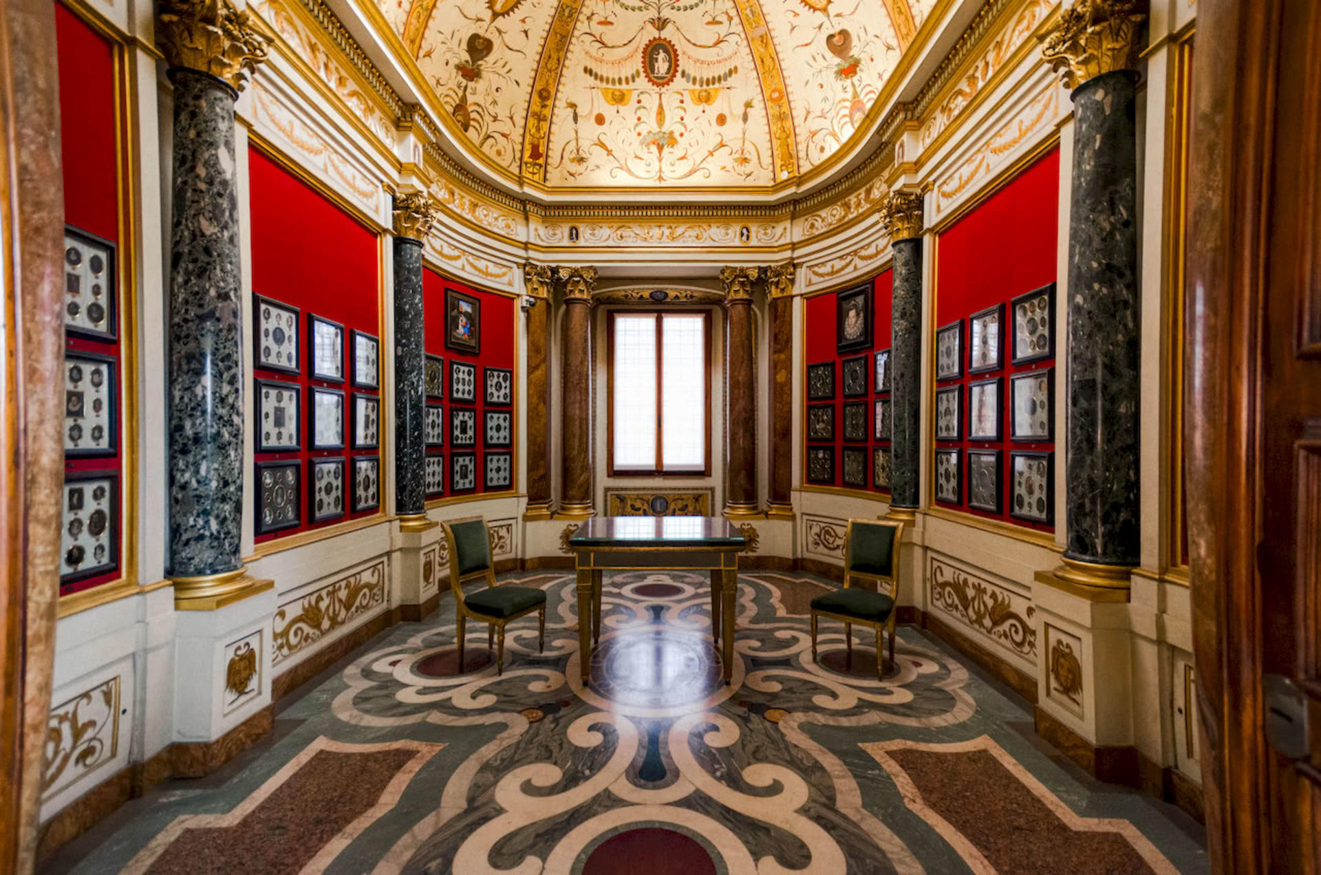 Uffizi Gallery Reserved Entry Ticket with Audioguide - Thumbnail 8