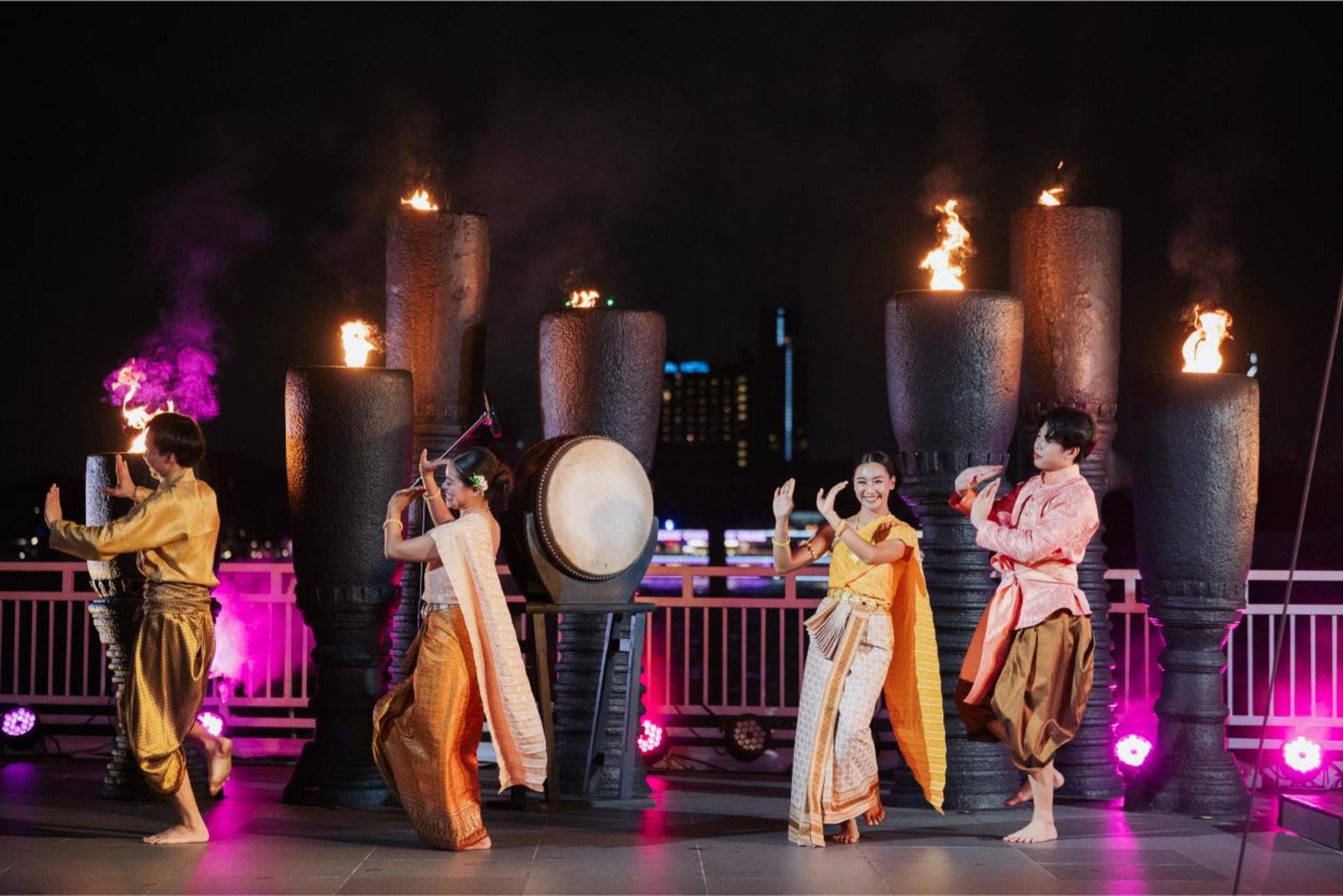Theatrical Dining at Sala Lakorn, Anantara Riverside Bangkok - Thumbnail 35
