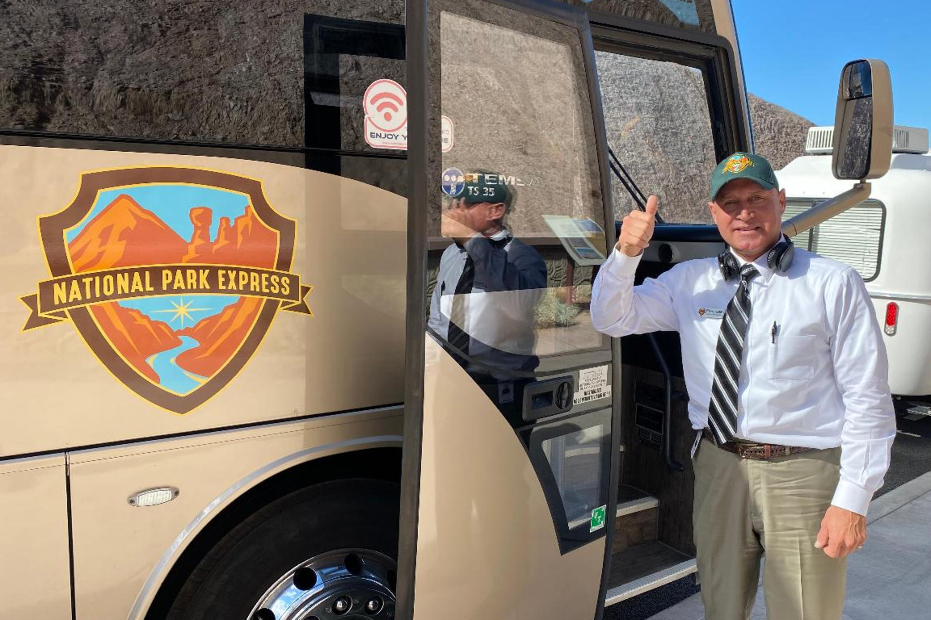 Shuttles Between Las Vegas, St George, Grand Canyon, Kanab and Page - Thumbnail 3
